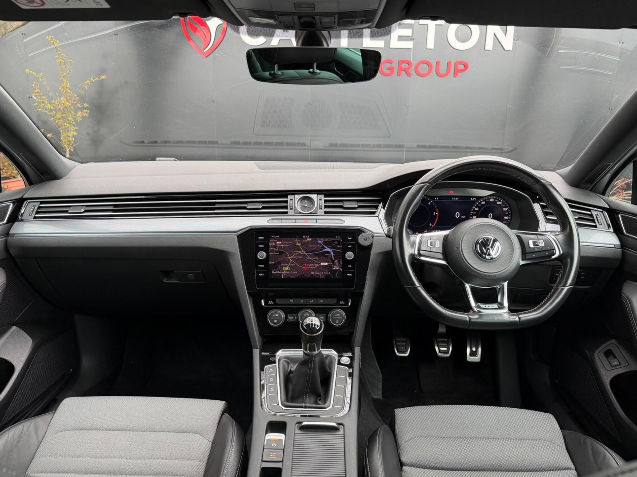 Volkswagen Passat - Image 61