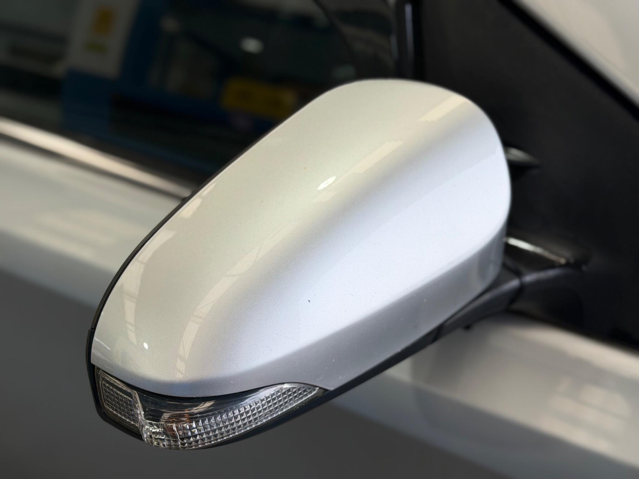 Toyota Auris - Image 17