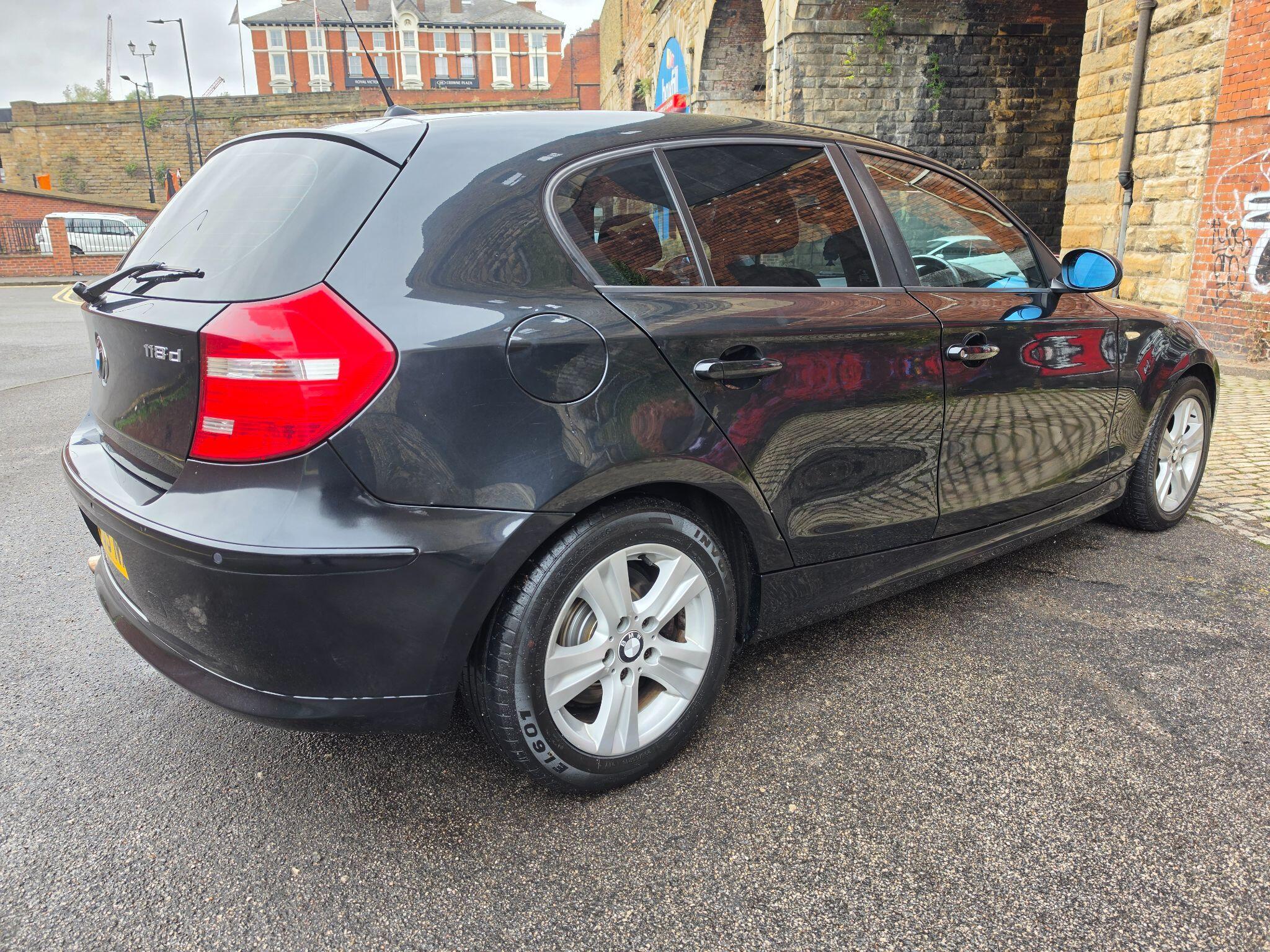 BMW 1 Series - Image 11