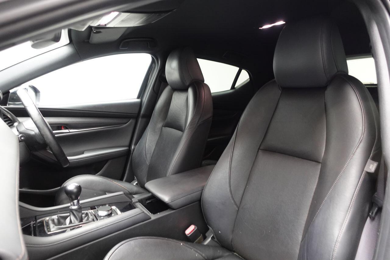 Mazda MAZDA3 - Image 17