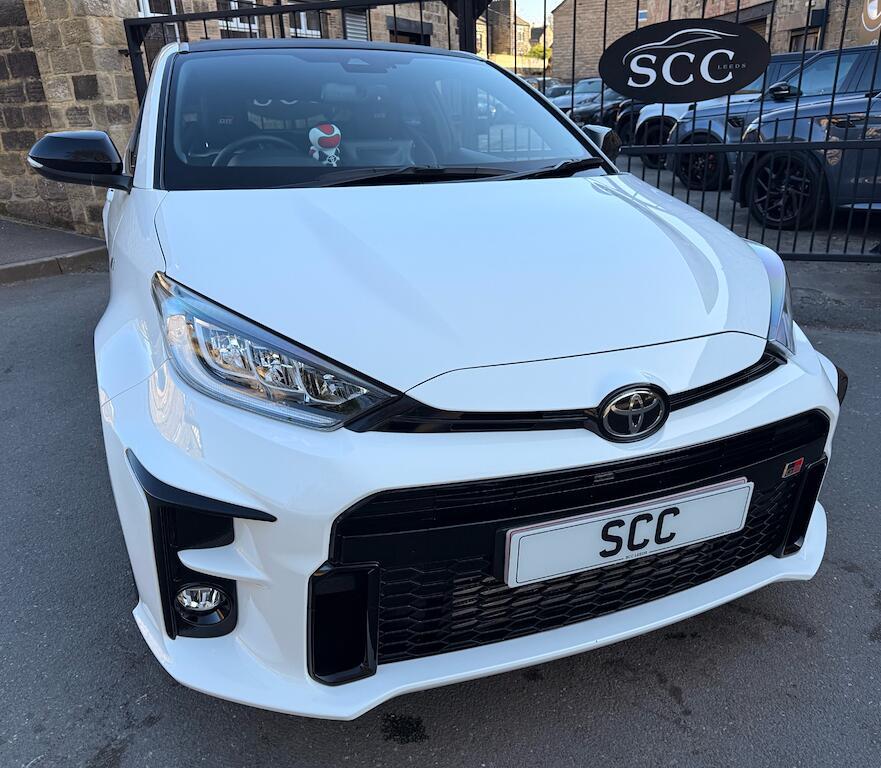 Toyota Yaris - Image 7