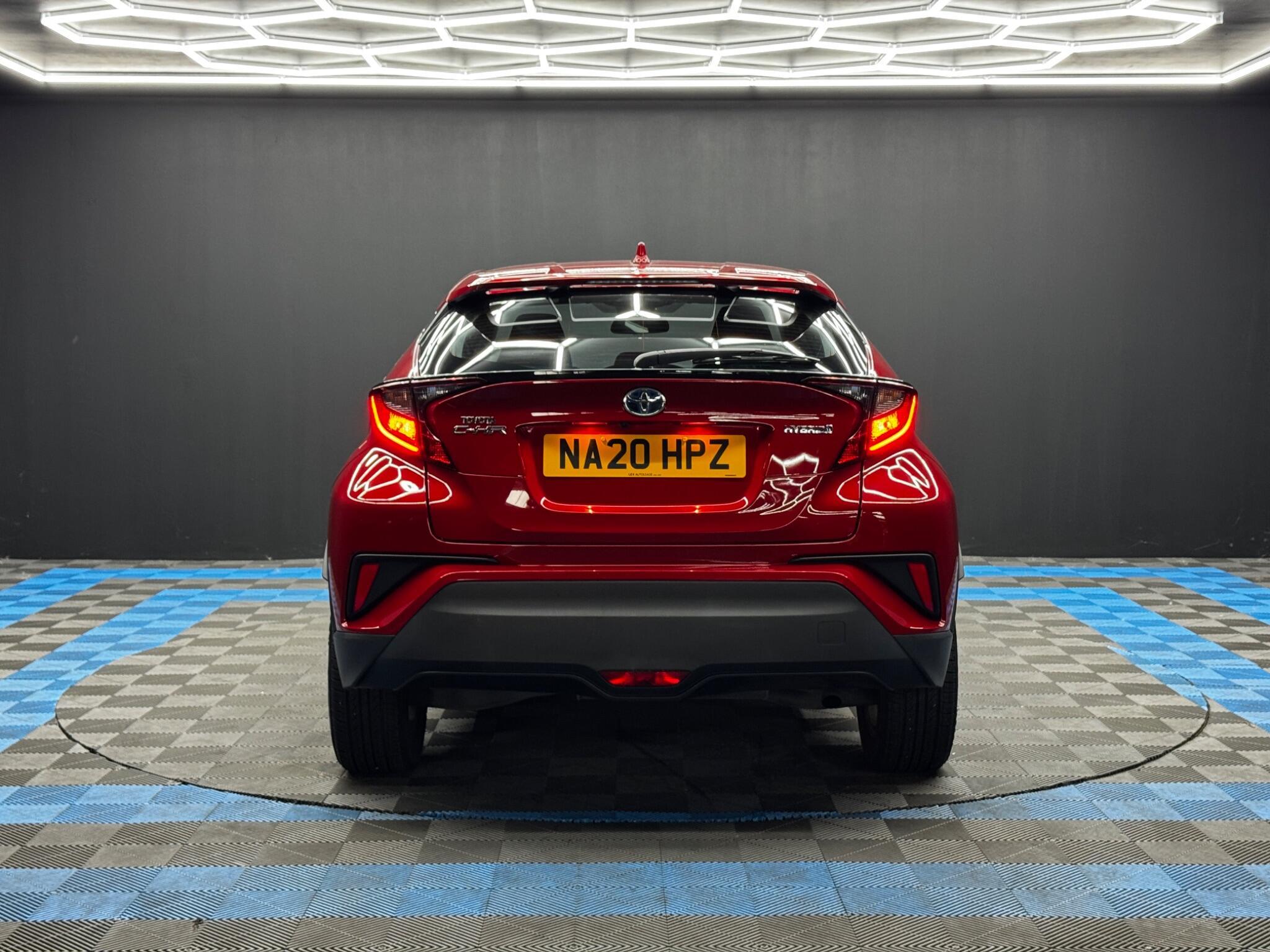 Toyota C-Hr - Image 6