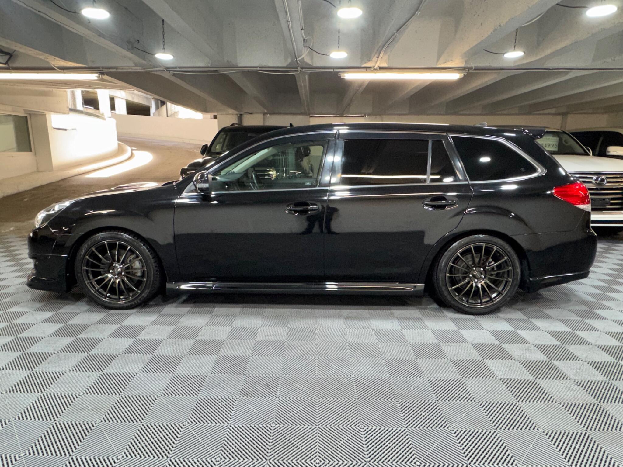 Subaru Legacy - Image 2