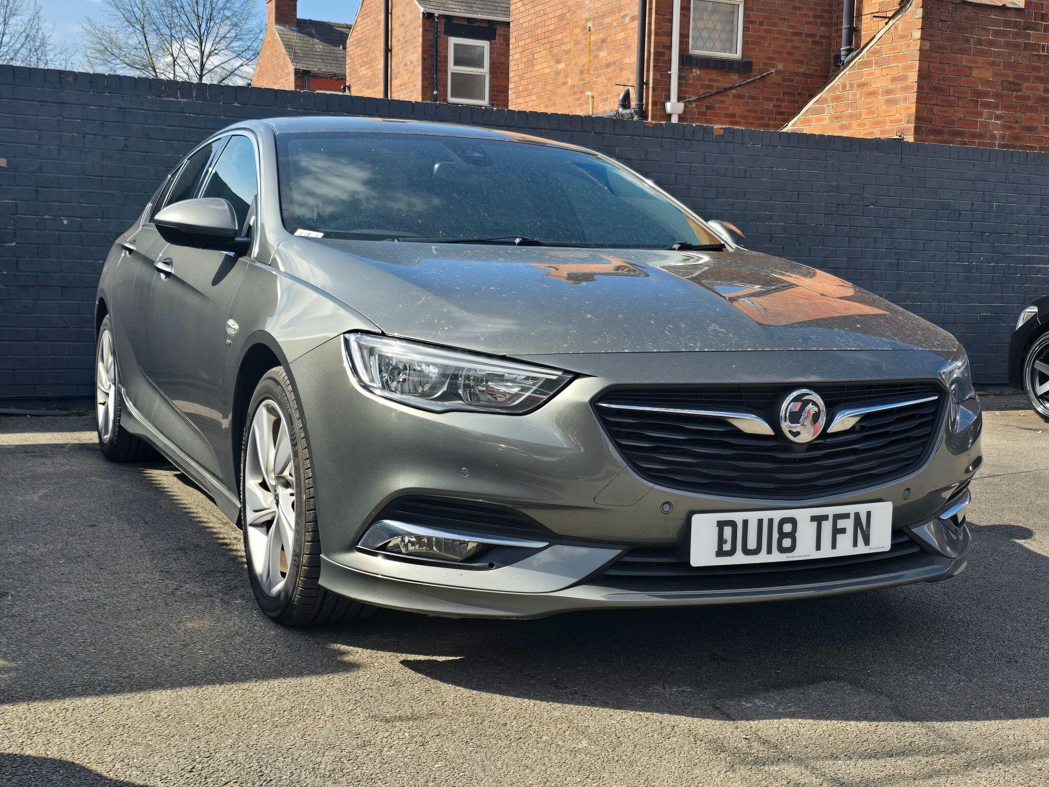 Vauxhall Insignia - Image 16
