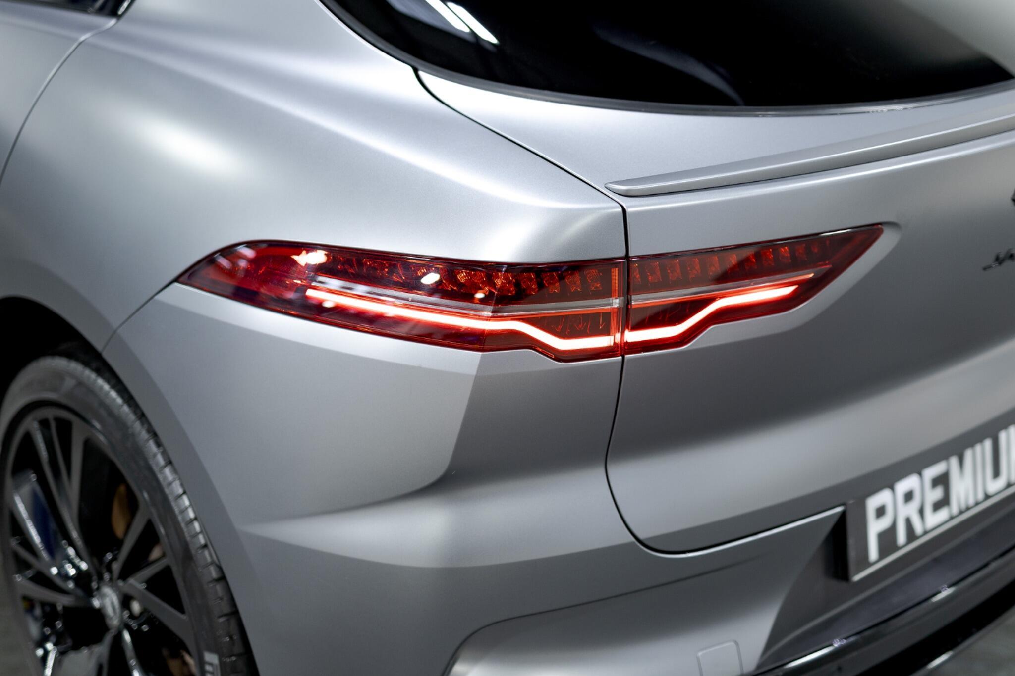 Jaguar I-Pace - Image 20