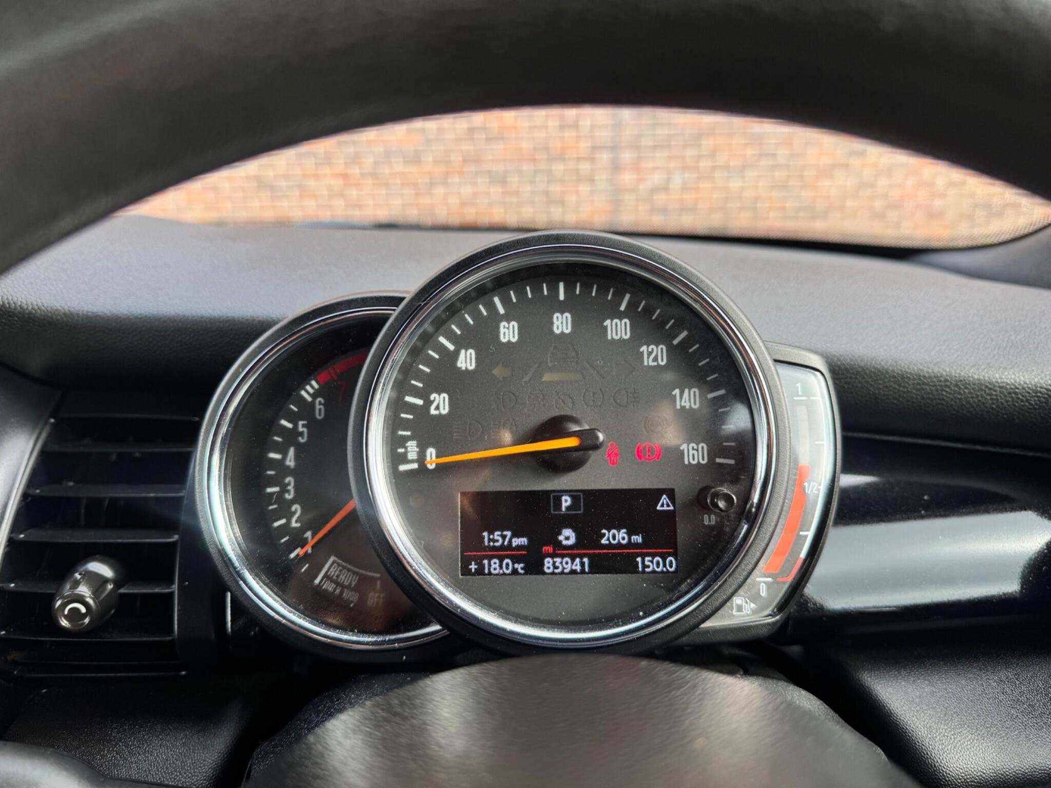 MINI Convertible - Image 7