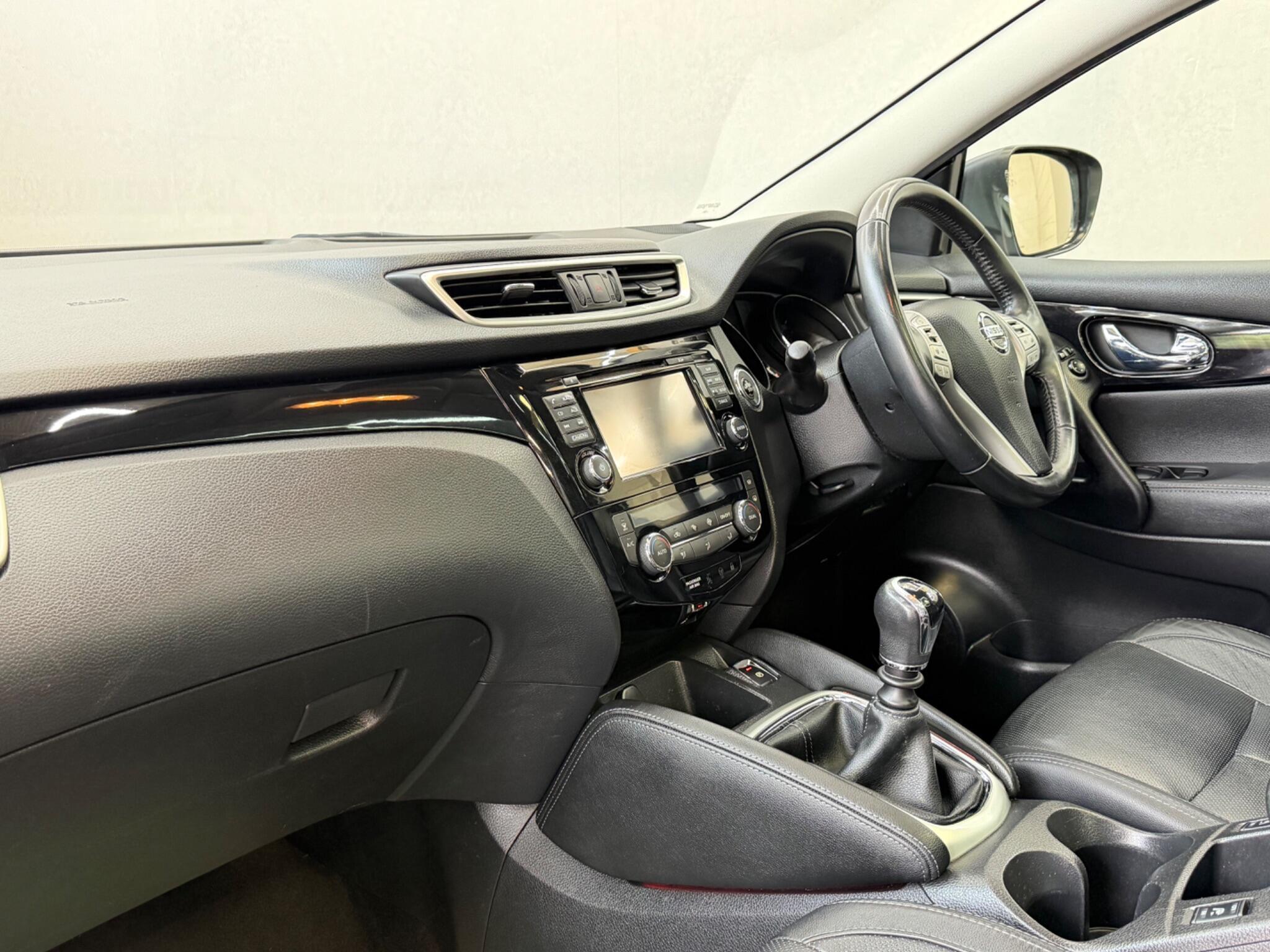 Nissan Qashqai - Image 12
