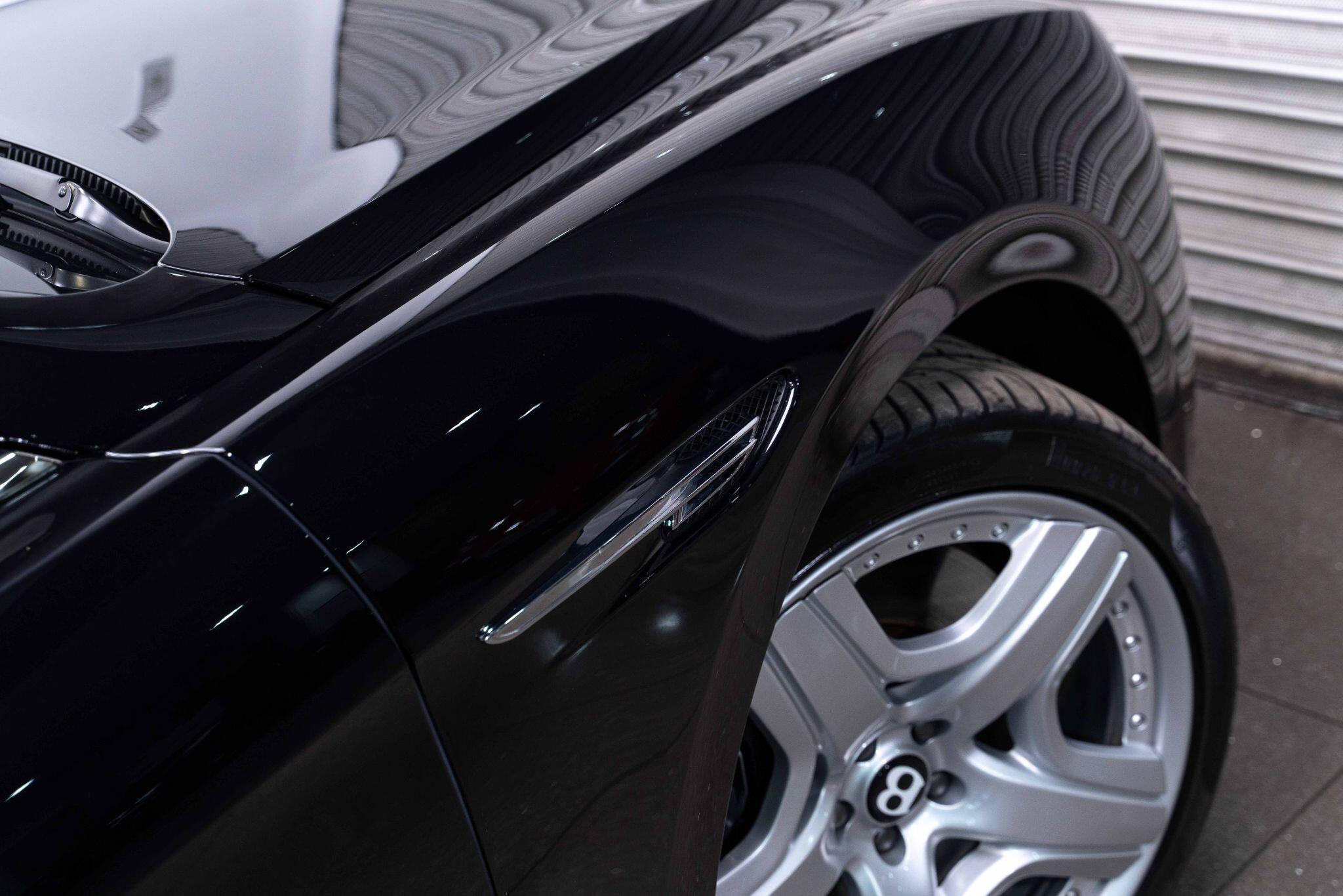 Bentley Flying Spur - Image 5