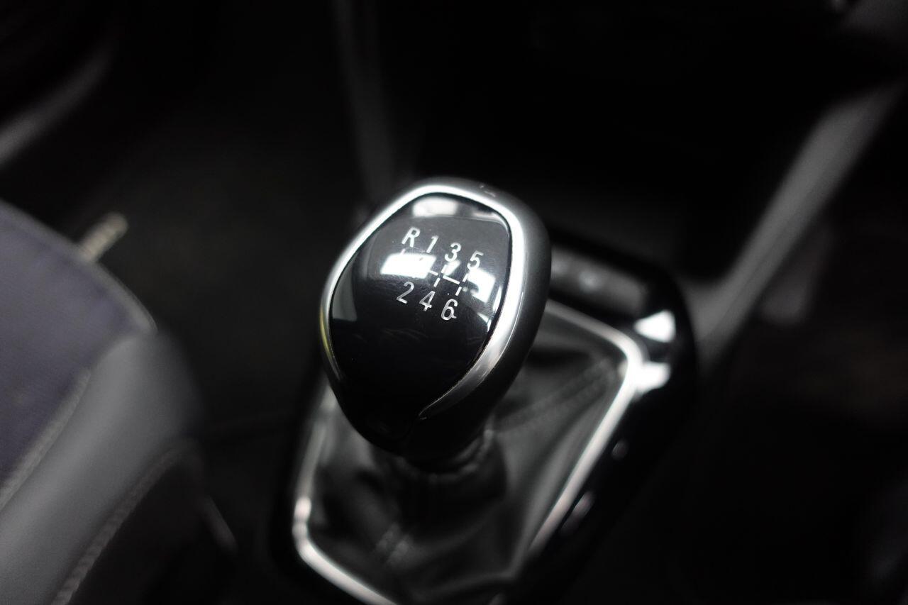 Vauxhall Corsa - Image 45