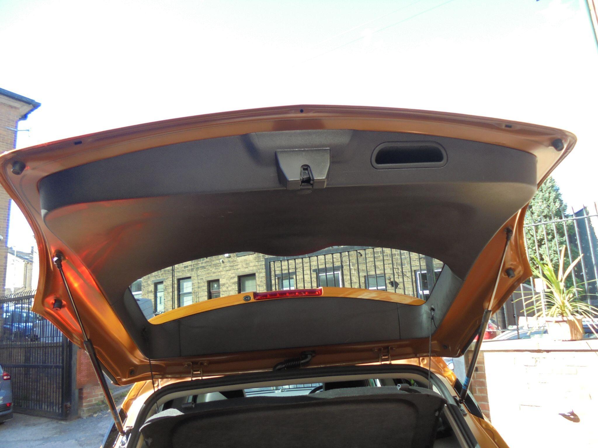 Vauxhall Mokka X - Image 14