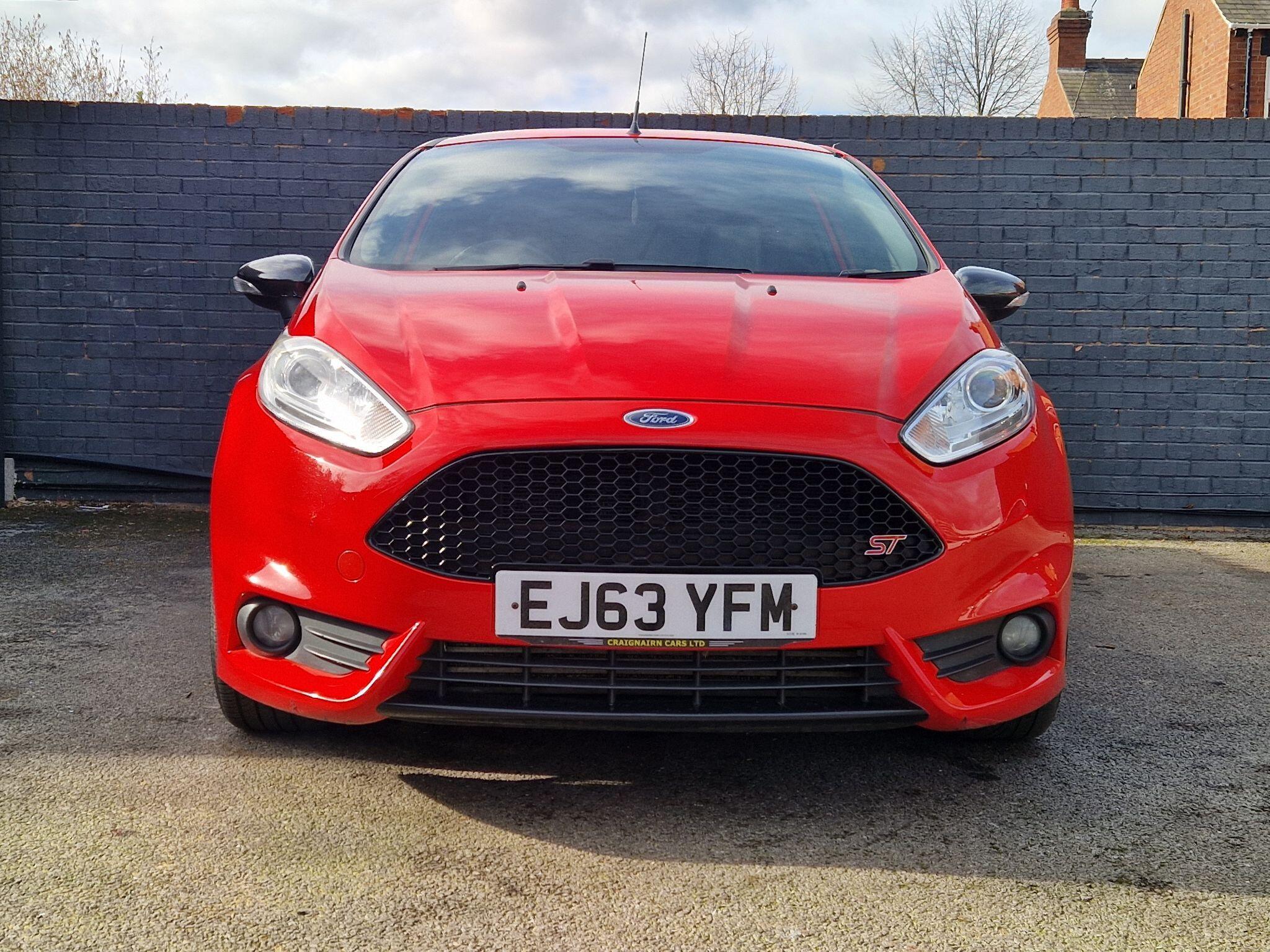 Ford Fiesta - Image 18