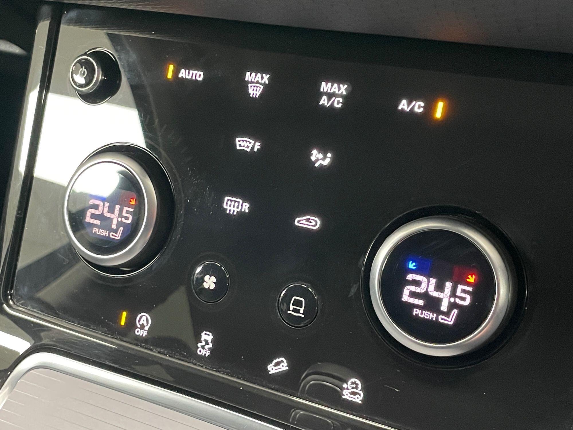 Land Rover Range Rover Evoque - Image 46