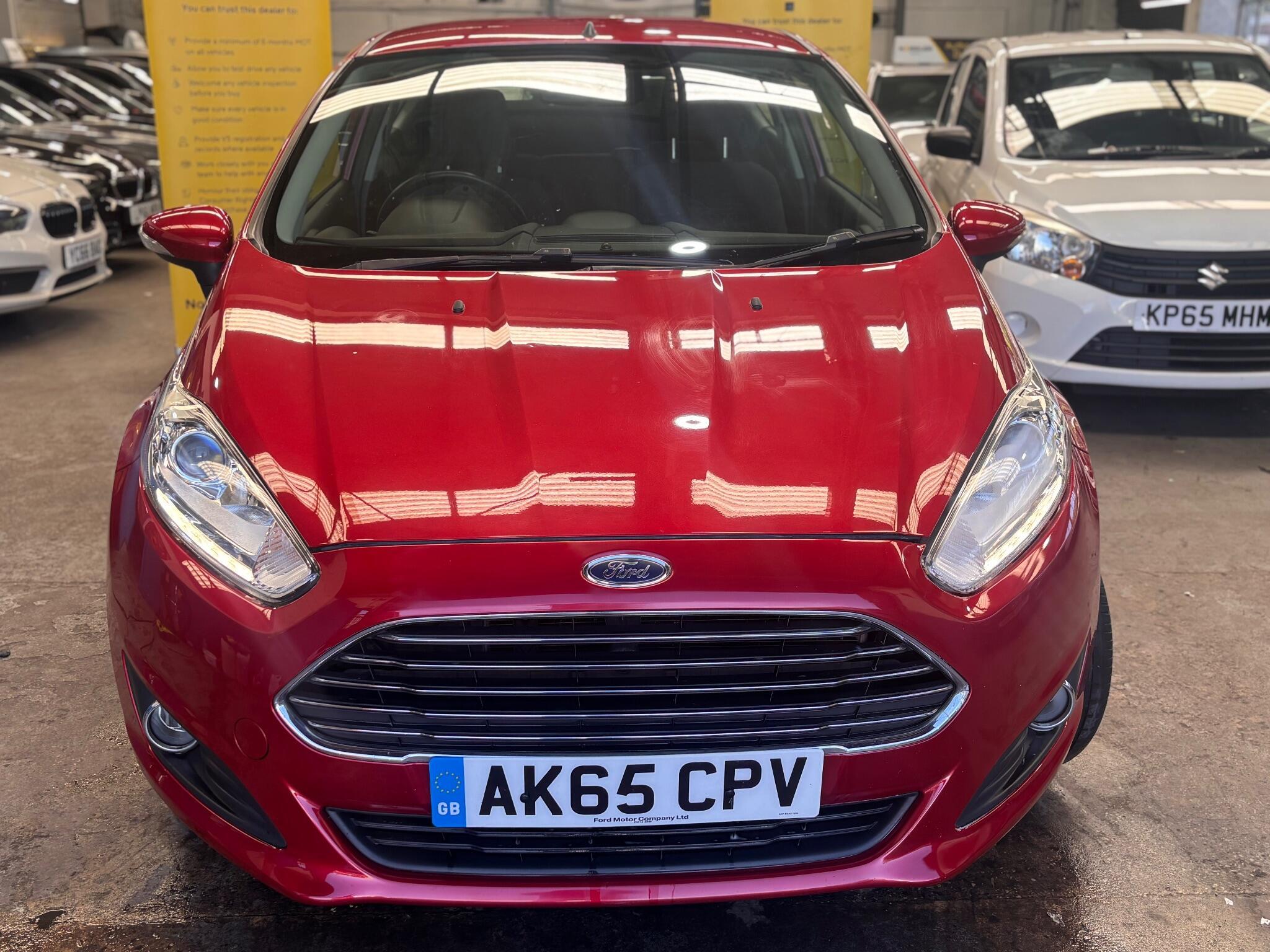 Ford Fiesta - Image 10