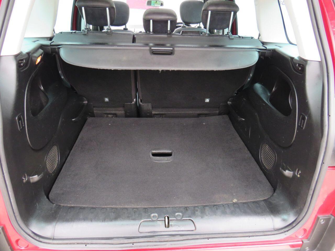 Fiat 500L - Image 11
