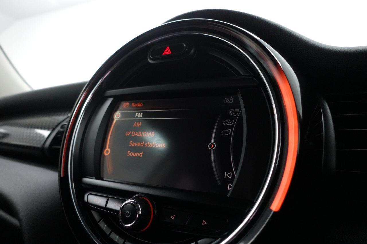 MINI Hatch - Image 20