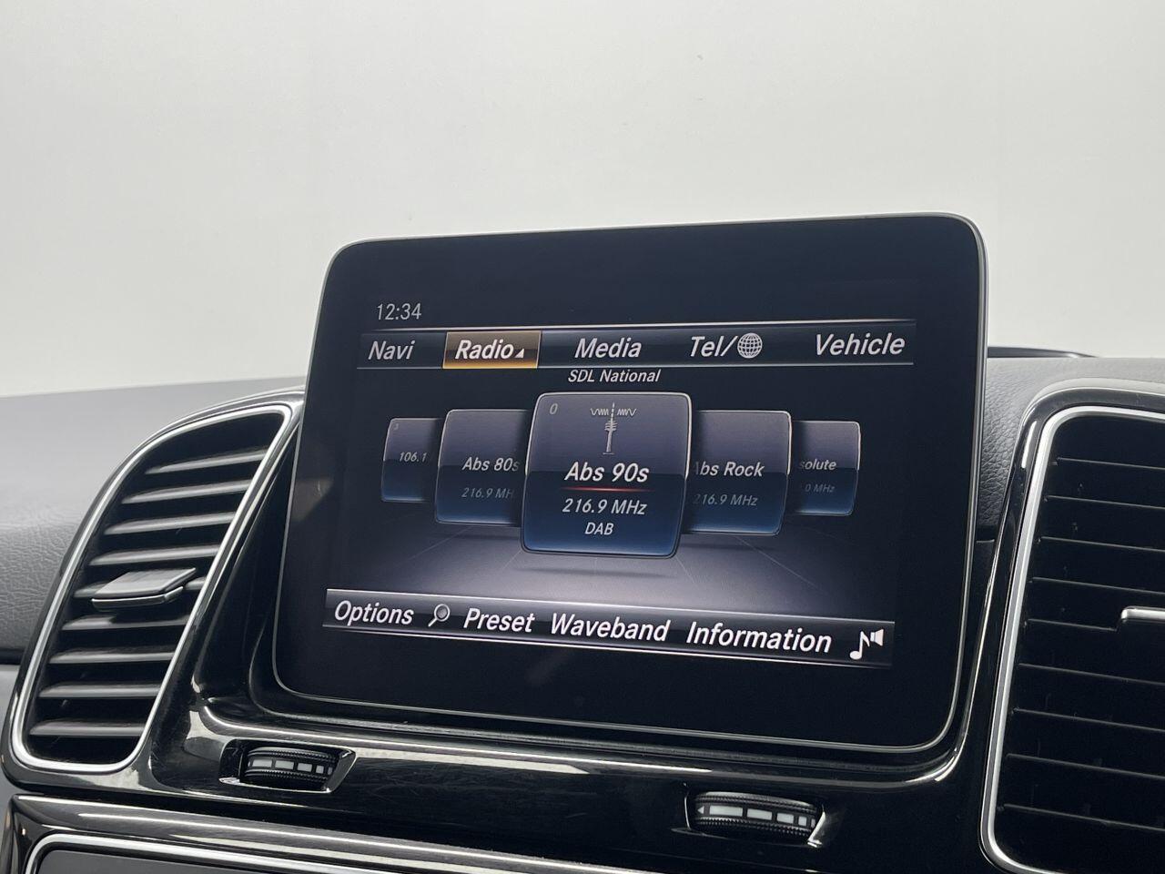 Mercedes GLE - Image 41