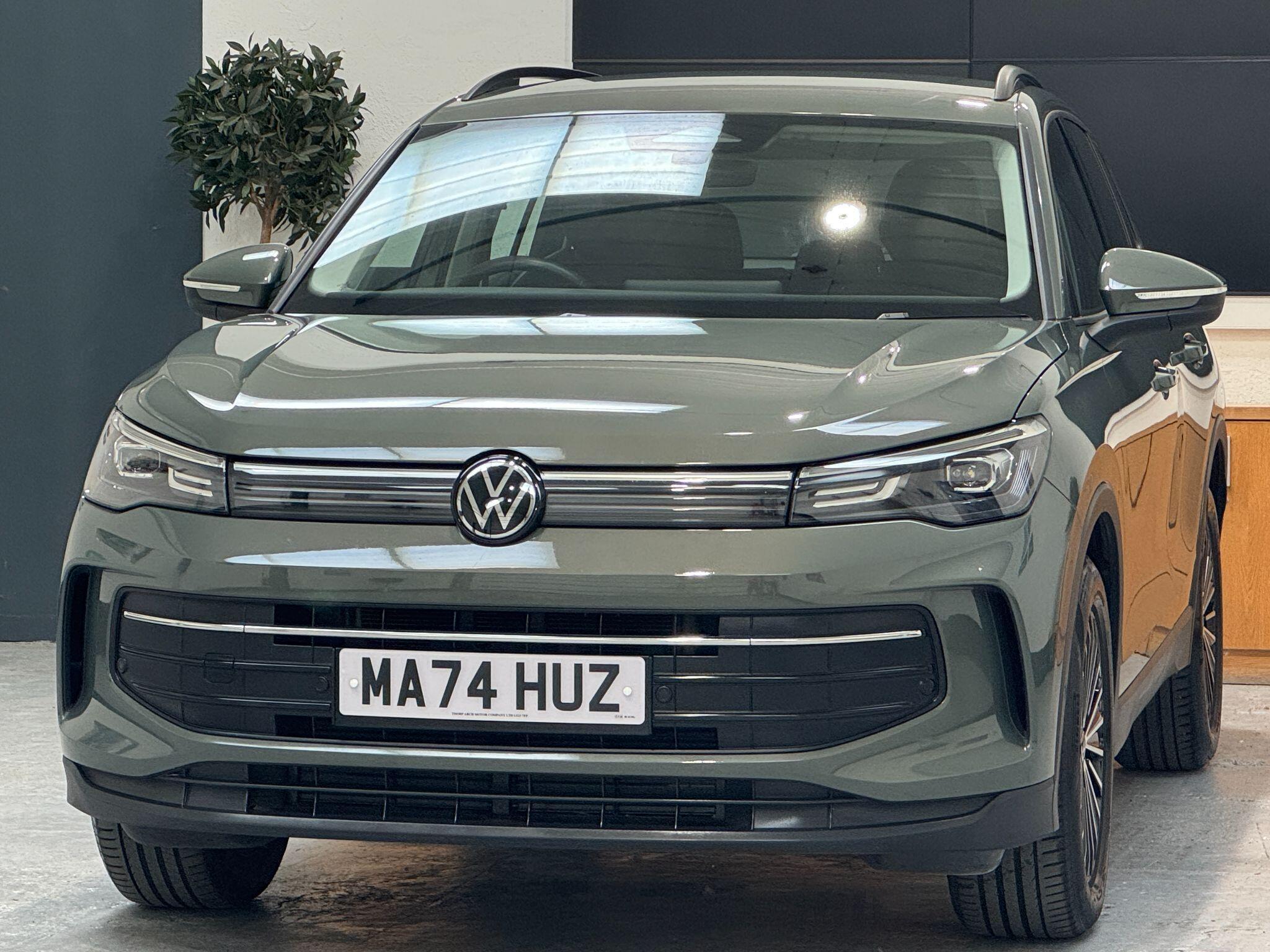 Volkswagen Tiguan - Image 4