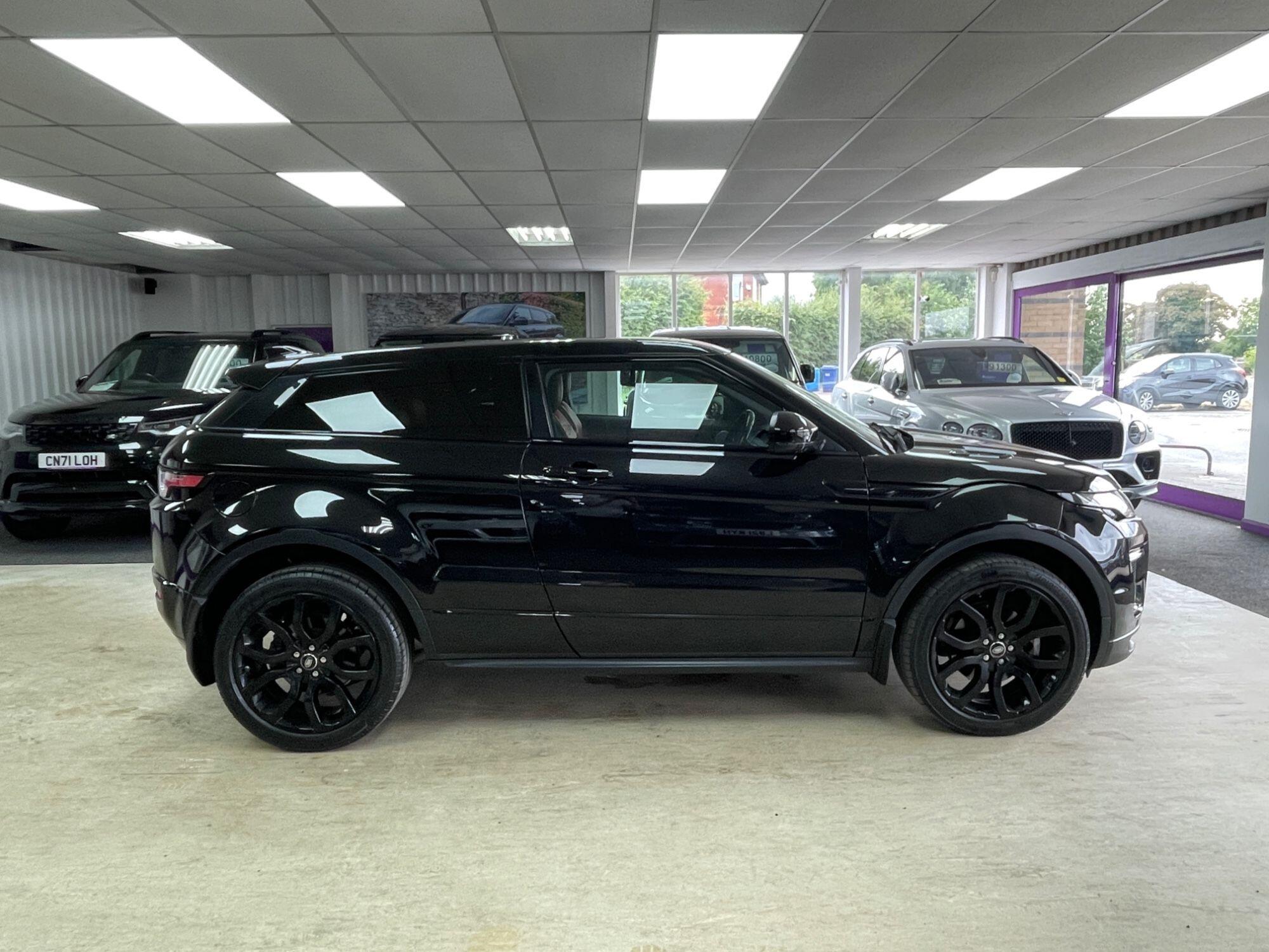 Land Rover Range Rover Evoque Coupe - Image 12