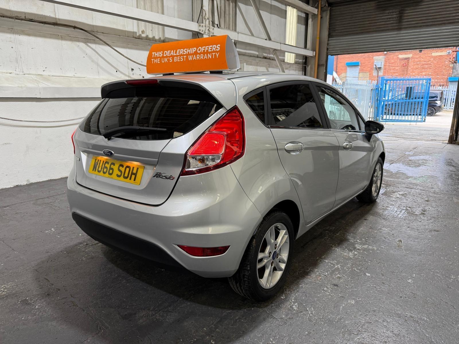 Ford Fiesta - Image 8