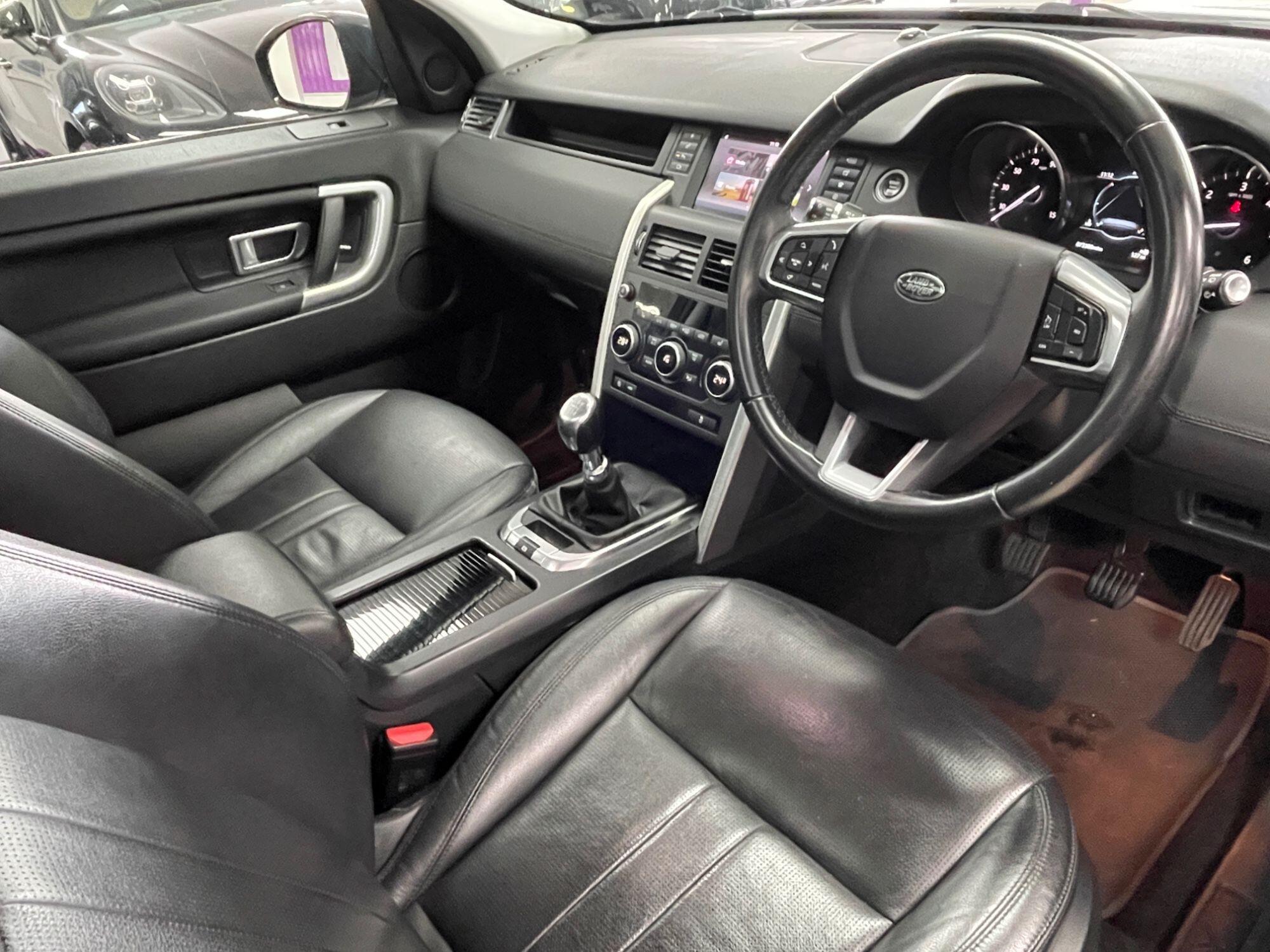 Land Rover DISCOVERY SPORT - Image 23
