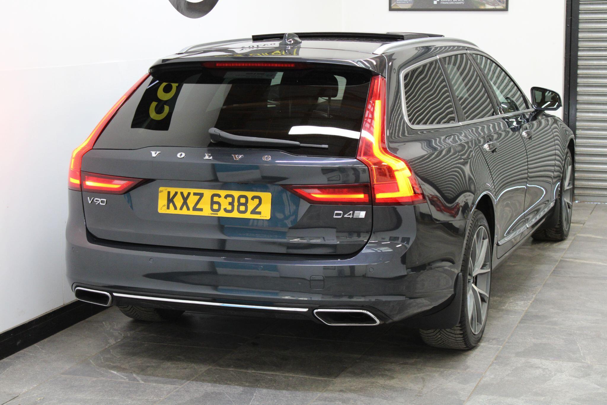 Volvo V90 - Image 13
