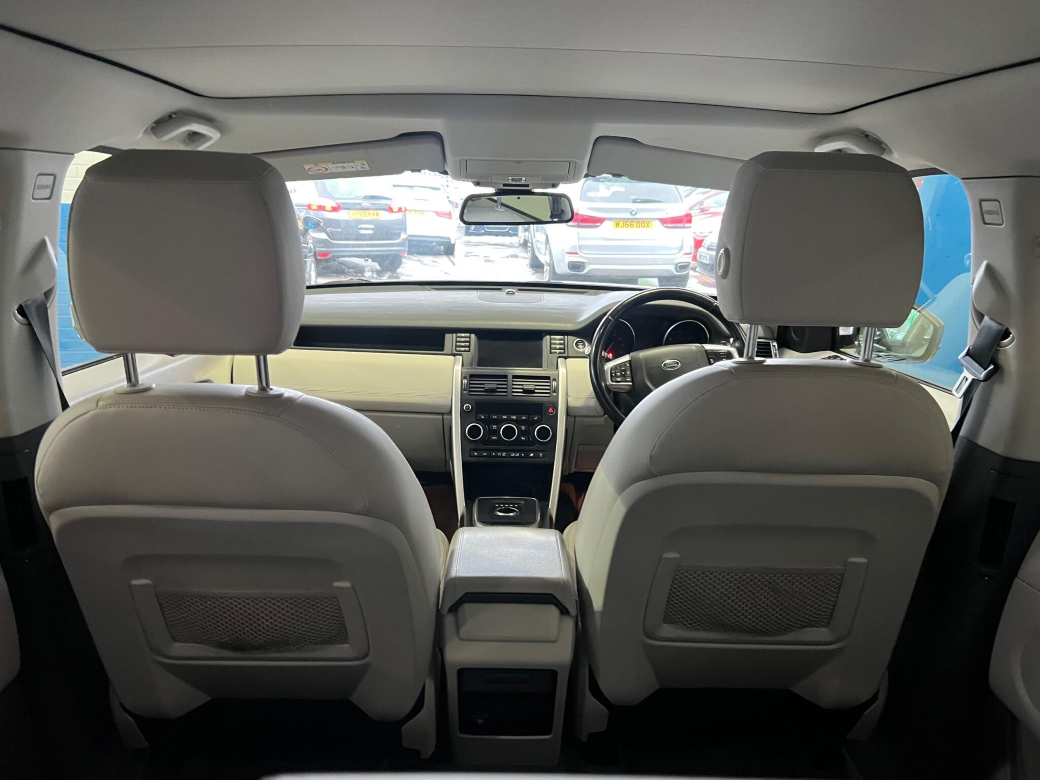 Land Rover DISCOVERY SPORT - Image 24