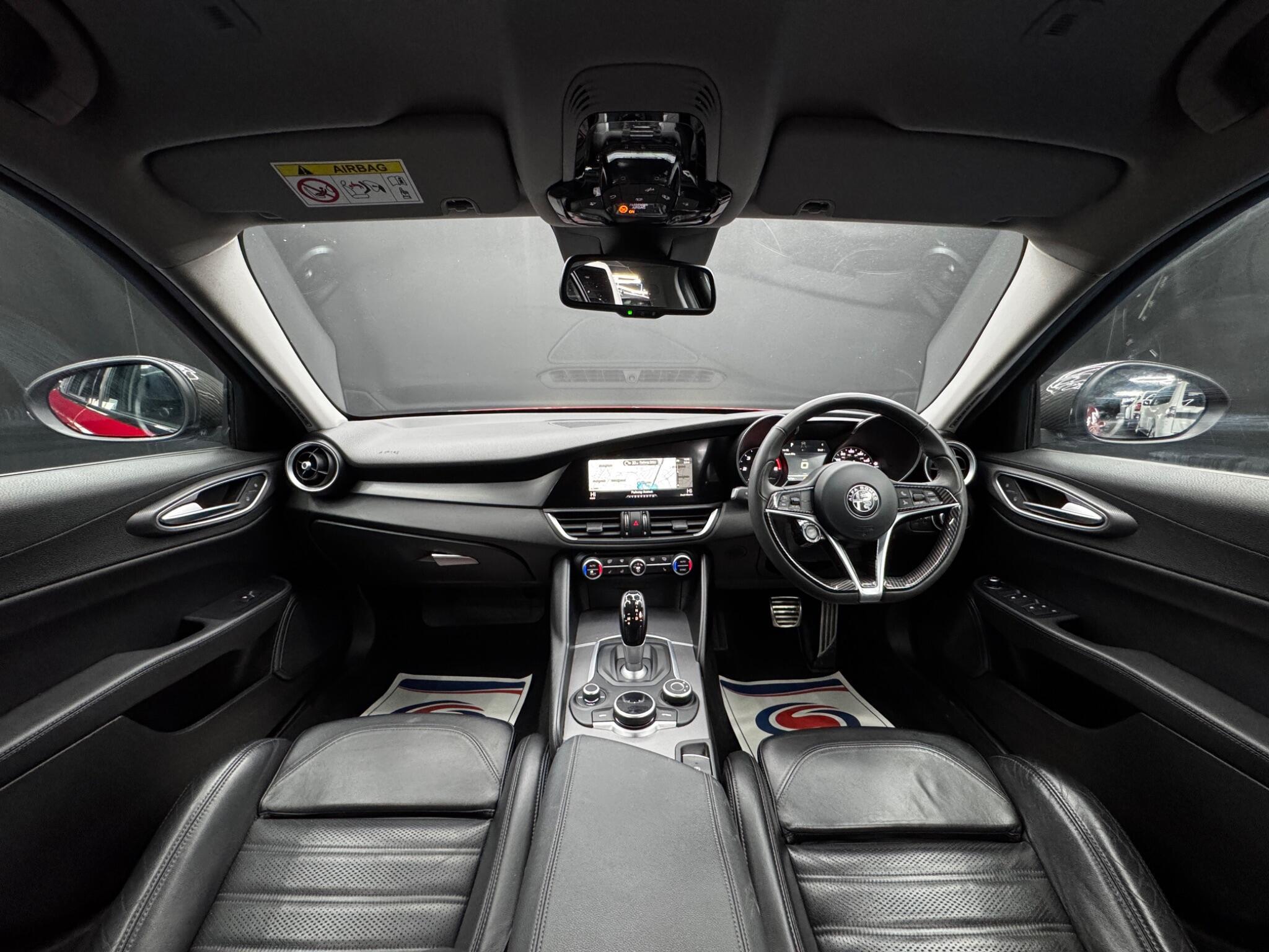 Alfa Romeo Giulia - Image 17