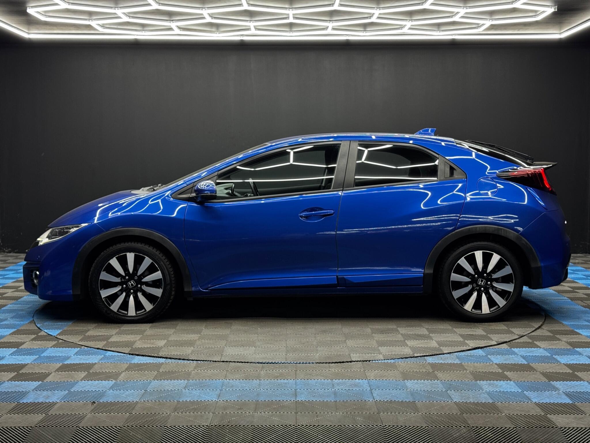 Honda Civic - Image 8