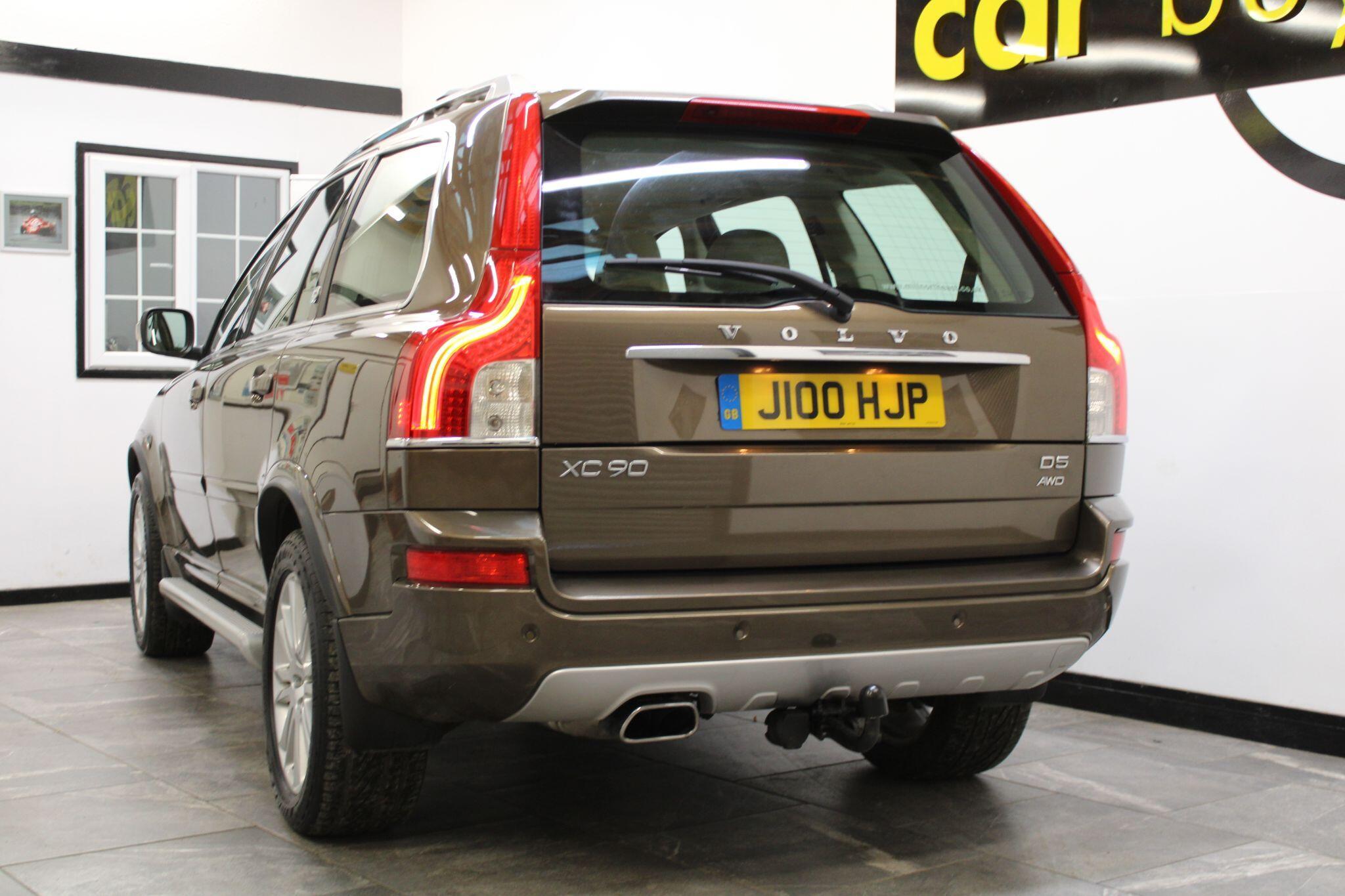 Volvo XC90 - Image 18