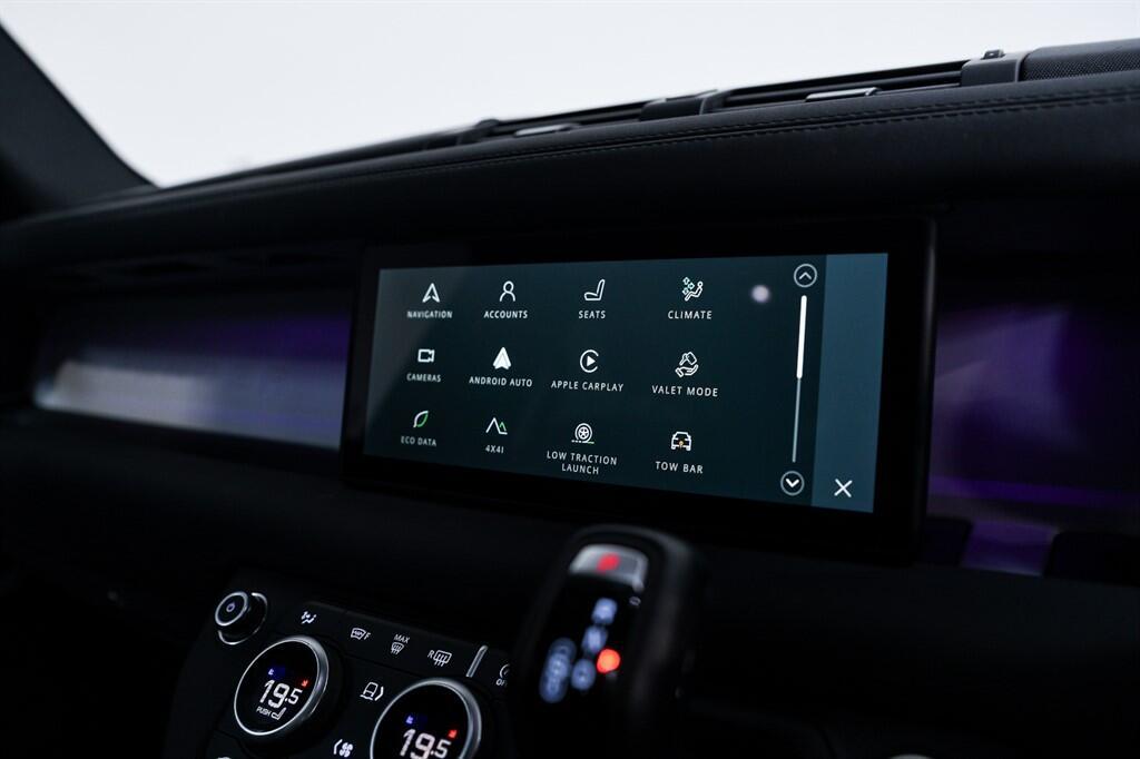 Land Rover Defender 110 - Image 21