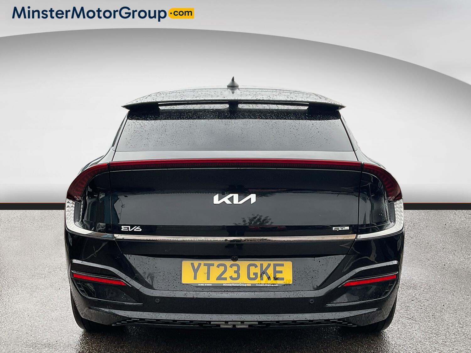 Kia EV6 - Image 3