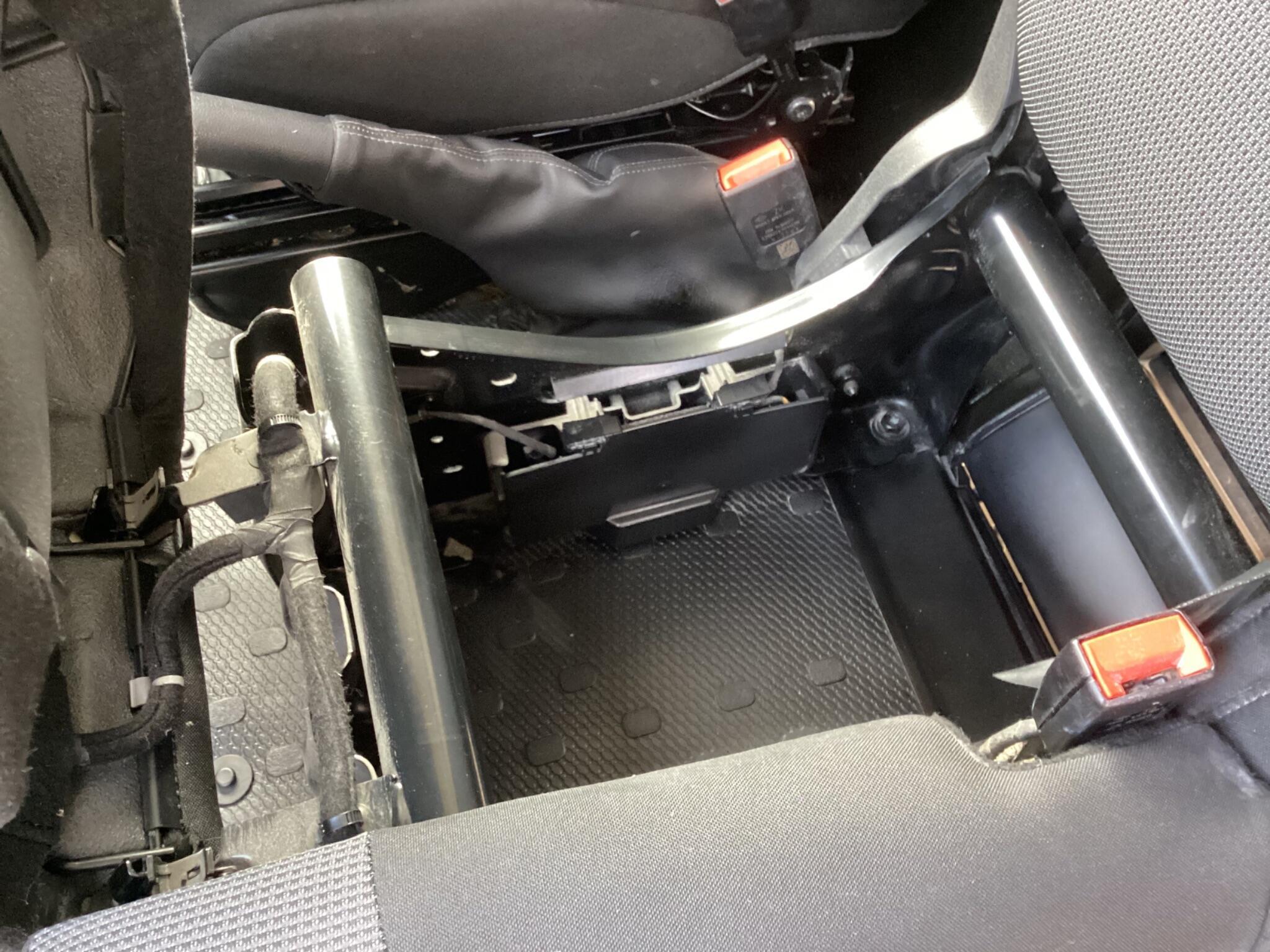 Renault Trafic - Image 16
