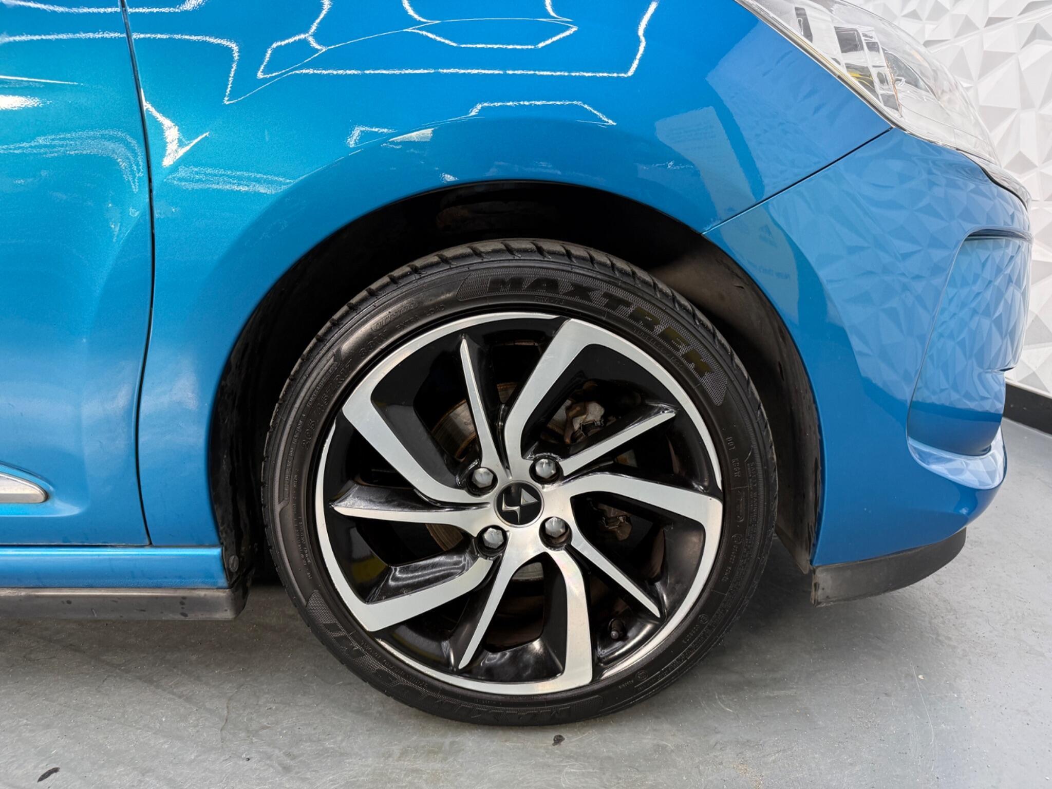 DS AUTOMOBILES DS 3 - Image 16