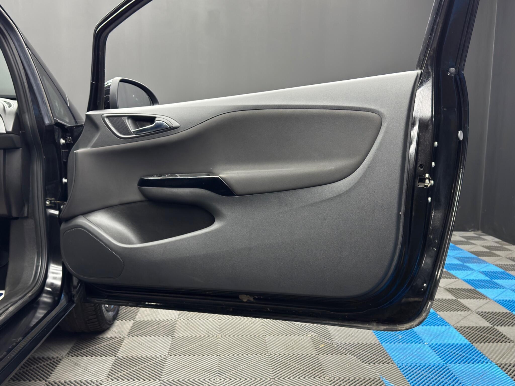 Vauxhall Corsa - Image 35