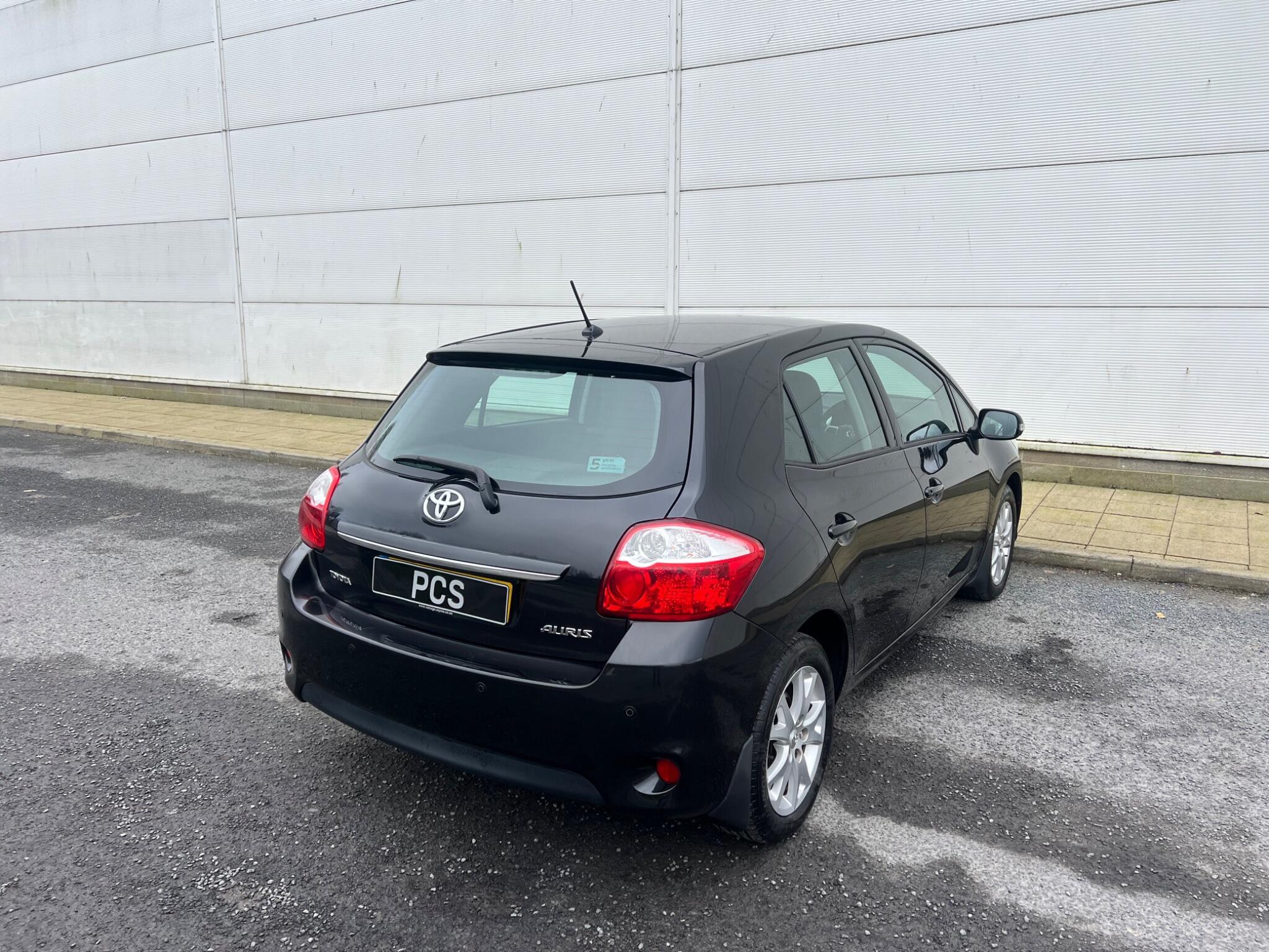 Toyota Auris - Image 10