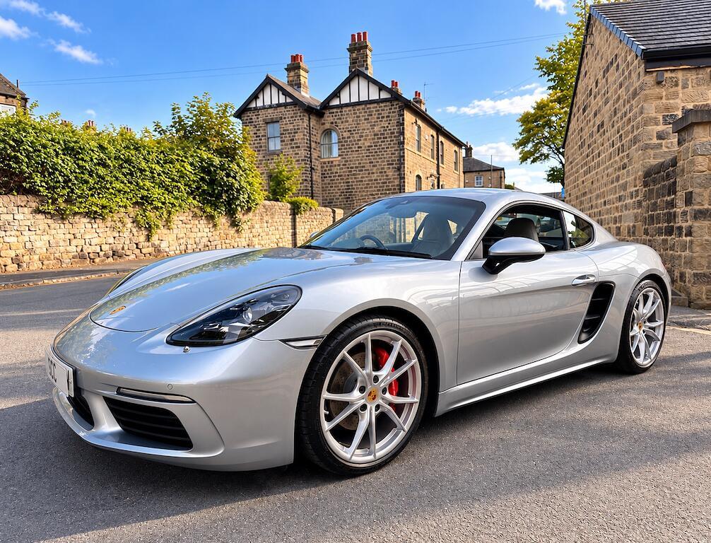 Porsche 718 Cayman - Image 8