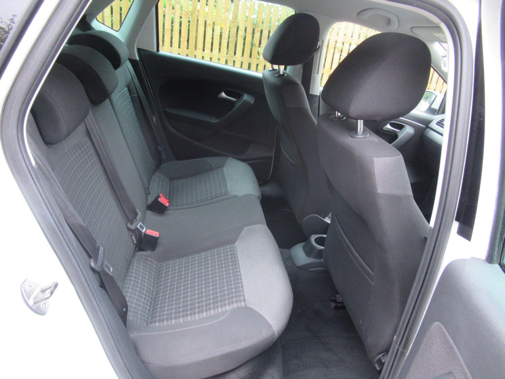 Volkswagen Polo - Image 16
