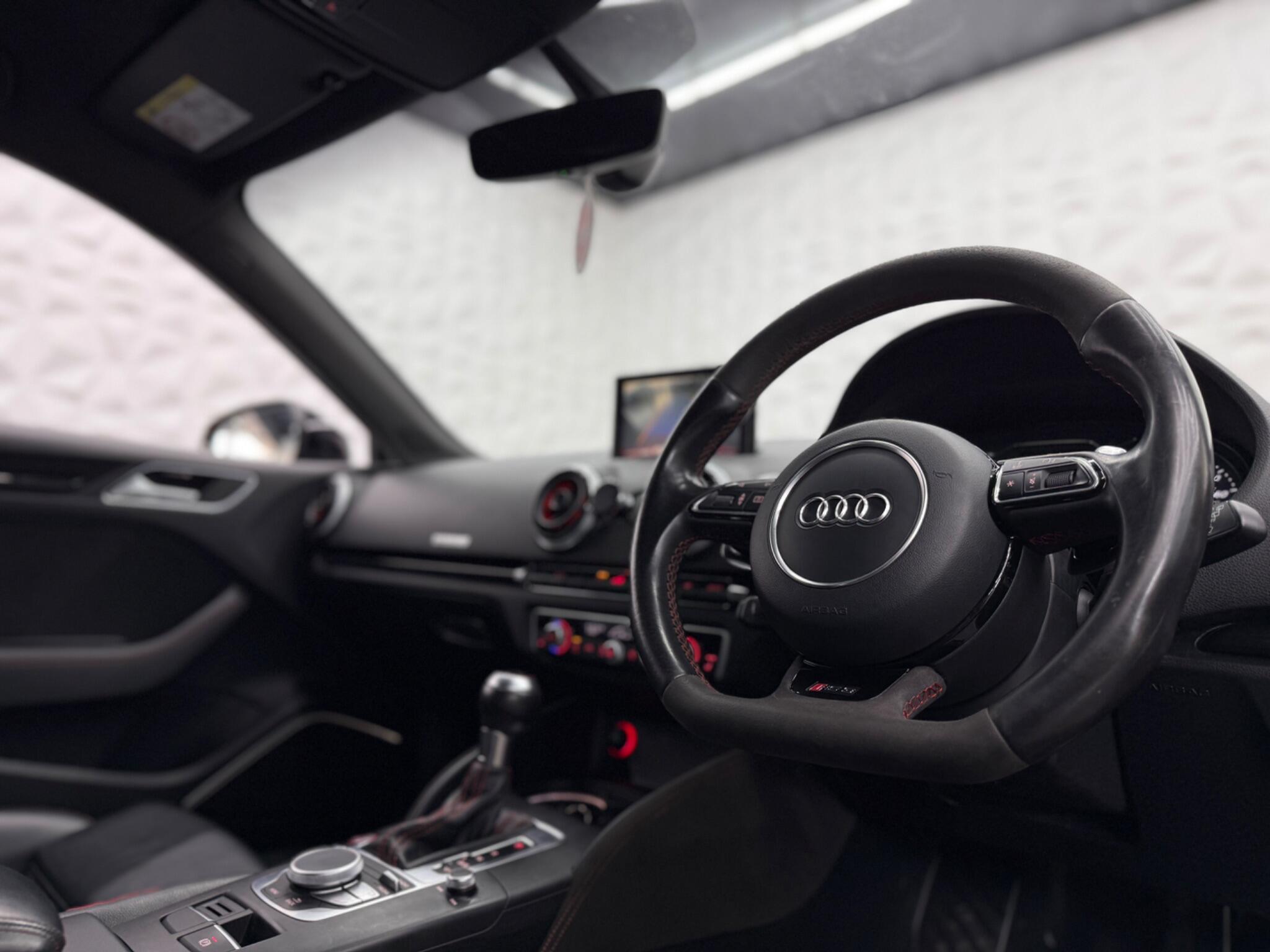 Audi RS3 - Image 18
