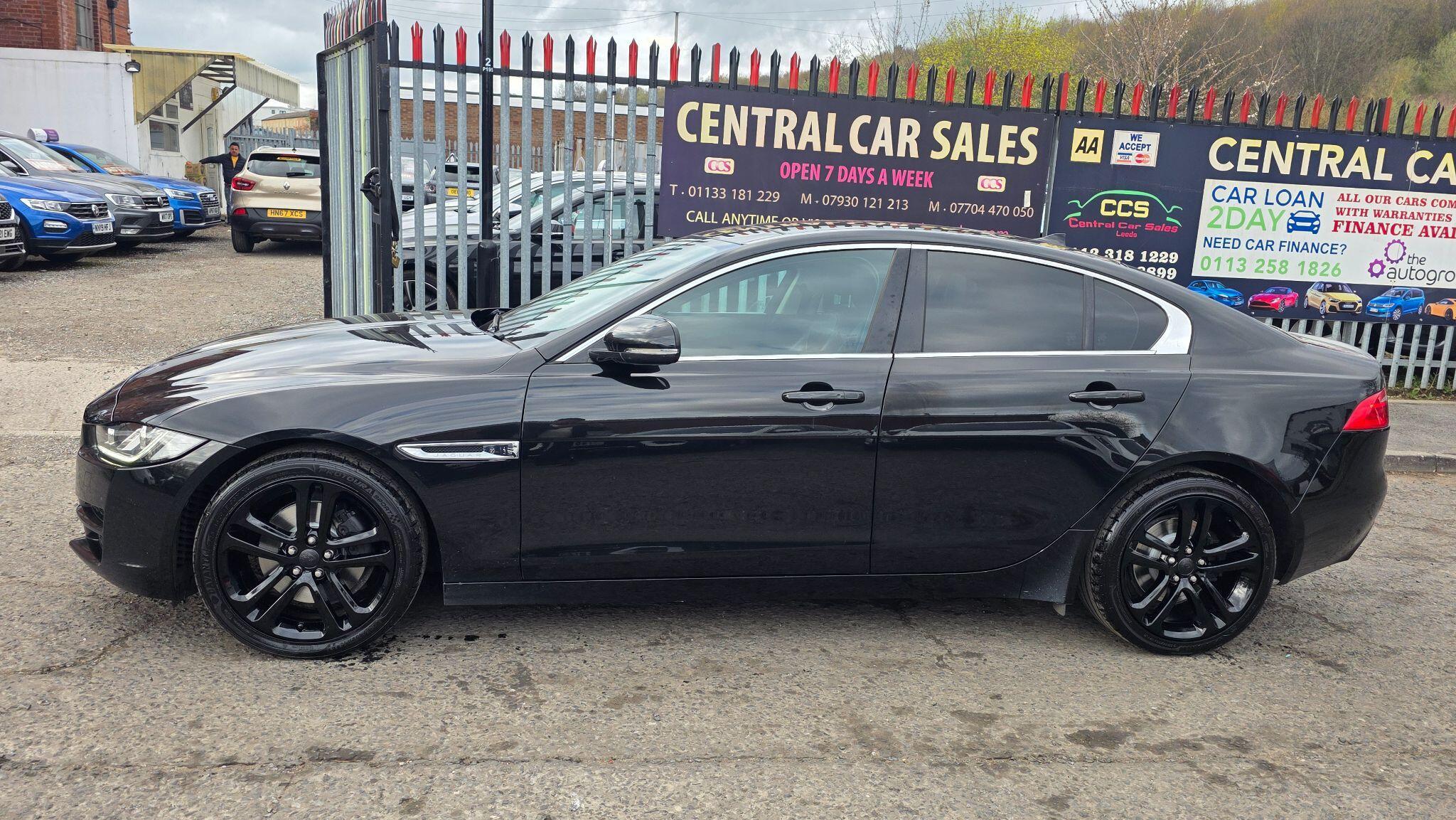 Jaguar XE - Image 18