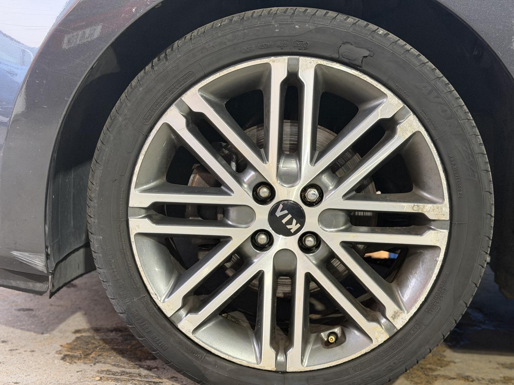 Kia Rio - Image 15