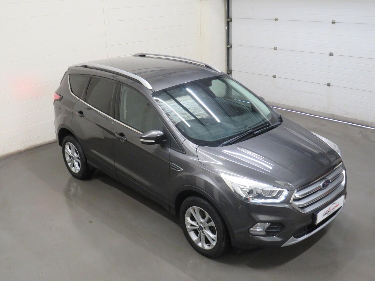 Ford Kuga - Image 10