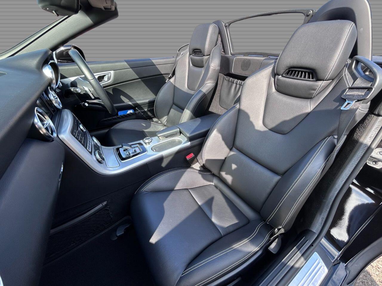 Mercedes SLC - Image 14