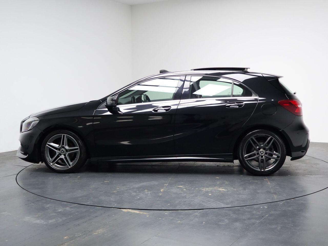 Mercedes-benz A-CLASS - Image 4