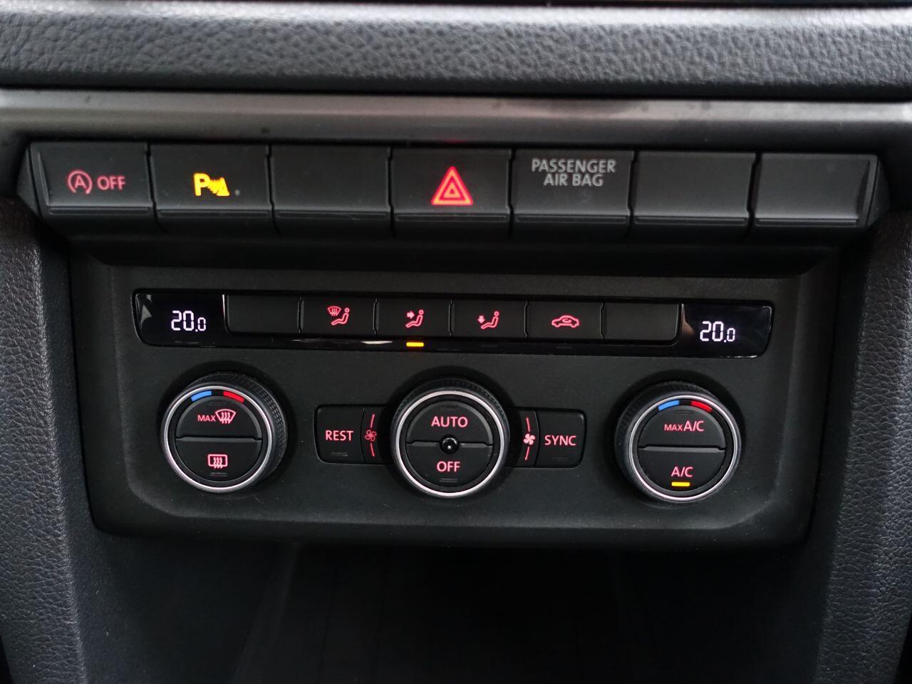 Volkswagen Amarok - Image 27