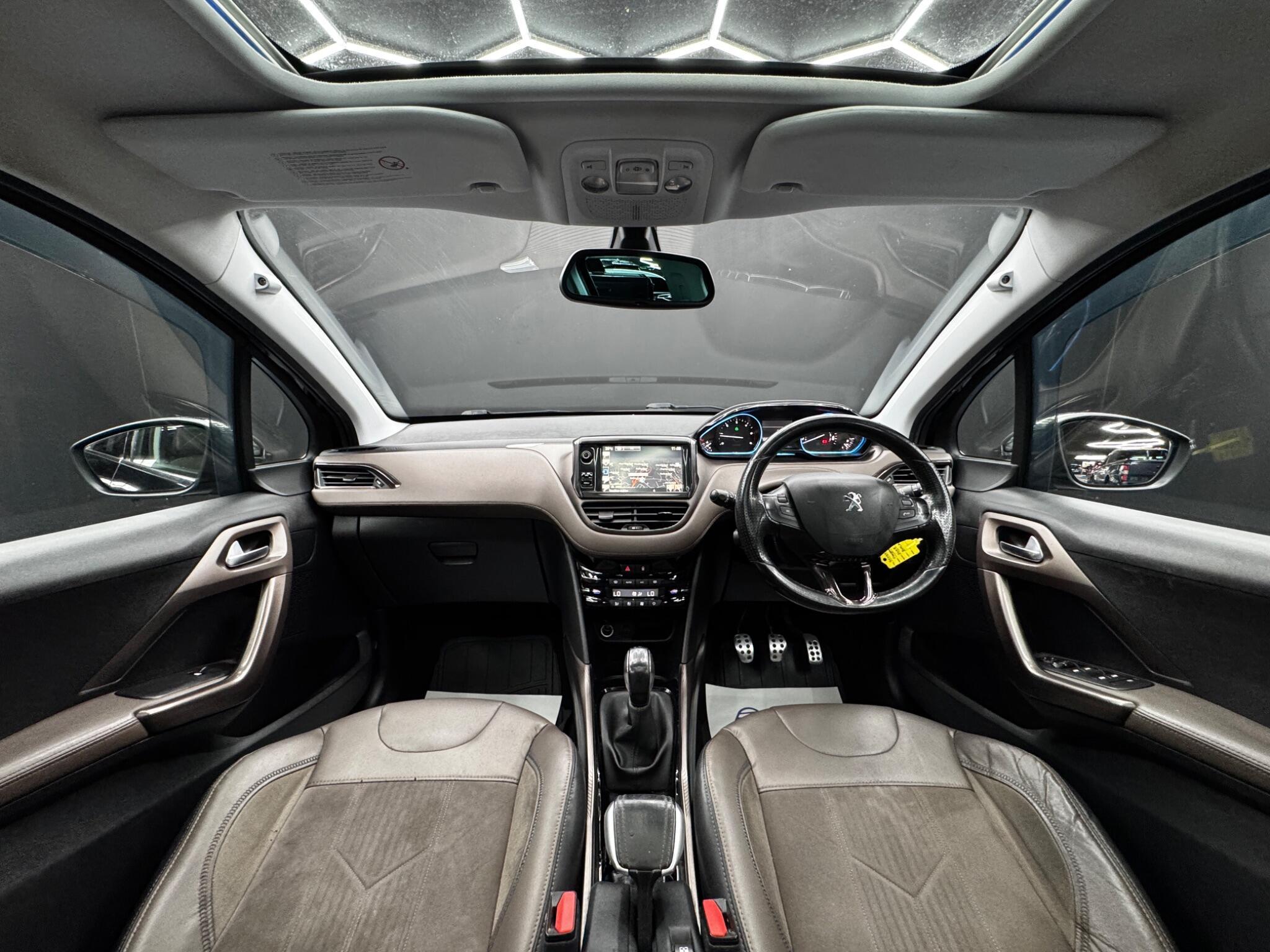 Peugeot 2008 - Image 17