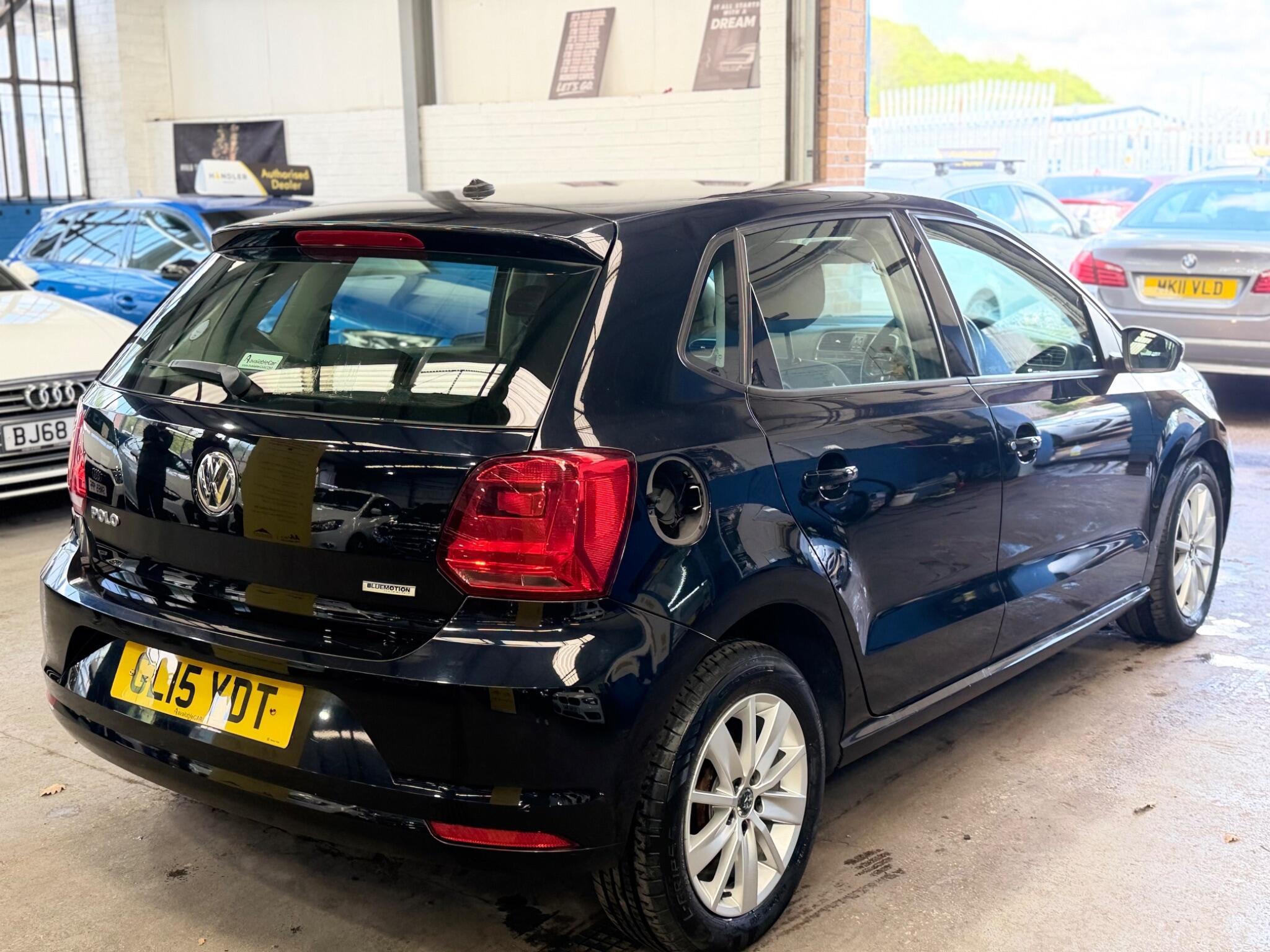 Volkswagen Polo - Image 9