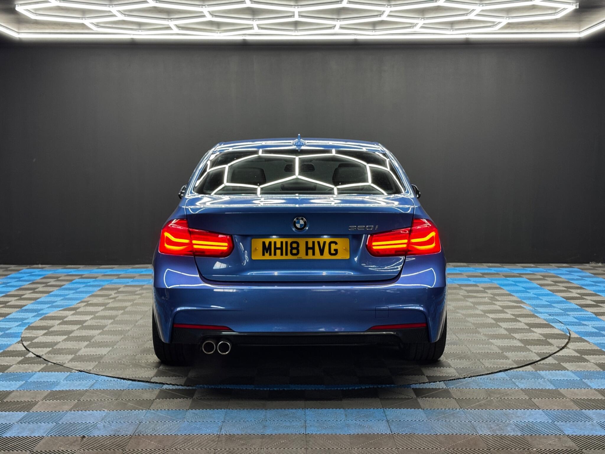 BMW 3 Series - Image 6