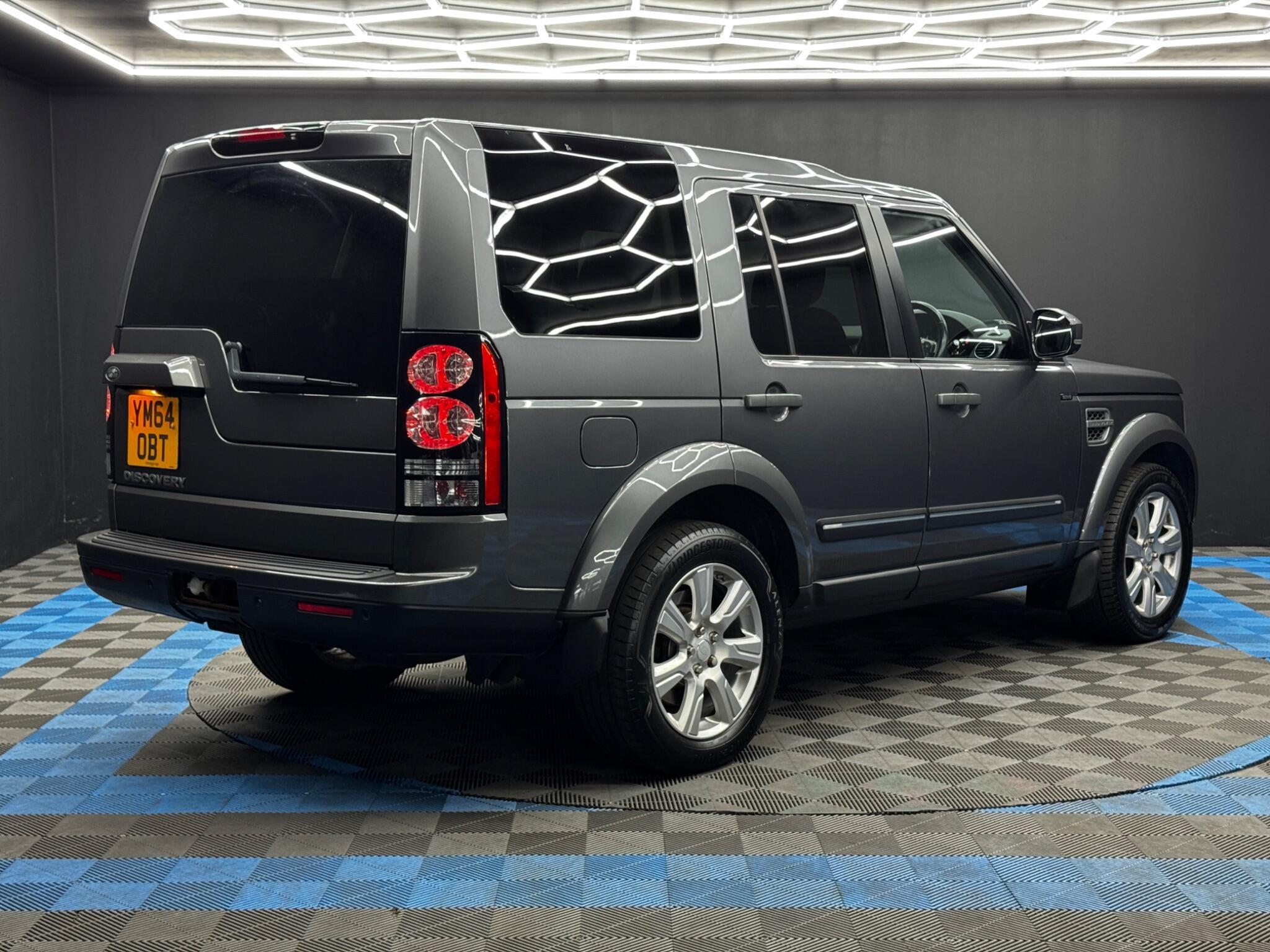 Land Rover DISCOVERY 4 - Image 5