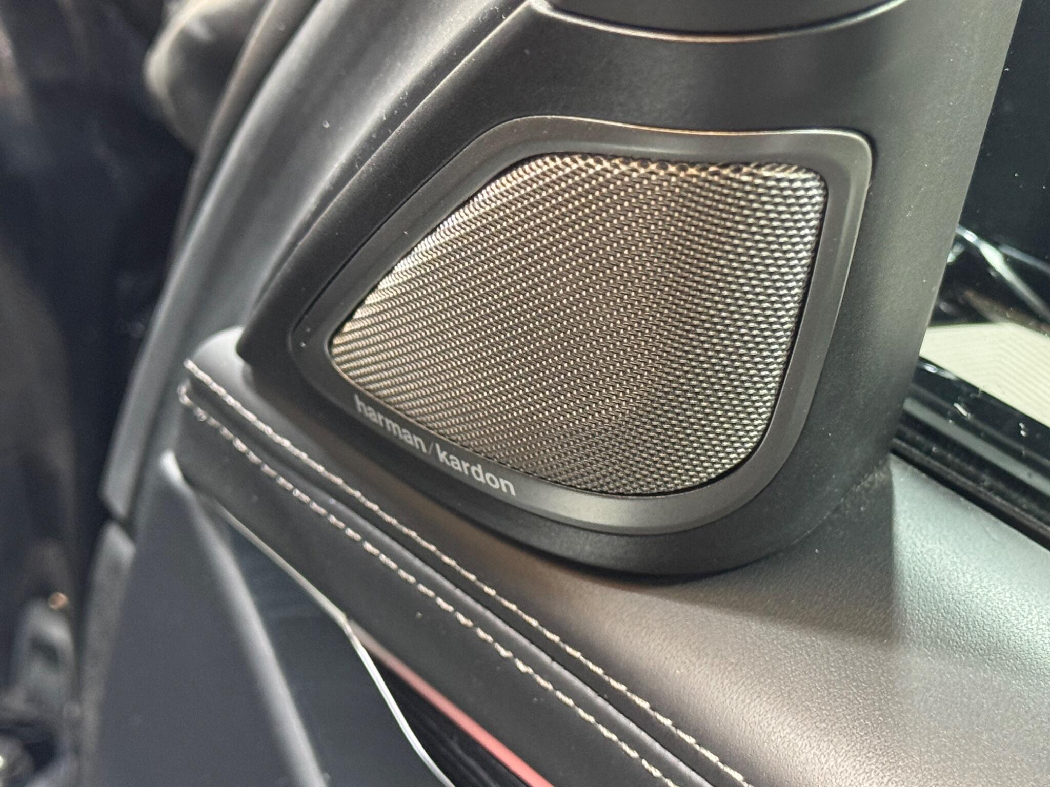 BMW 7 Series - Image 13