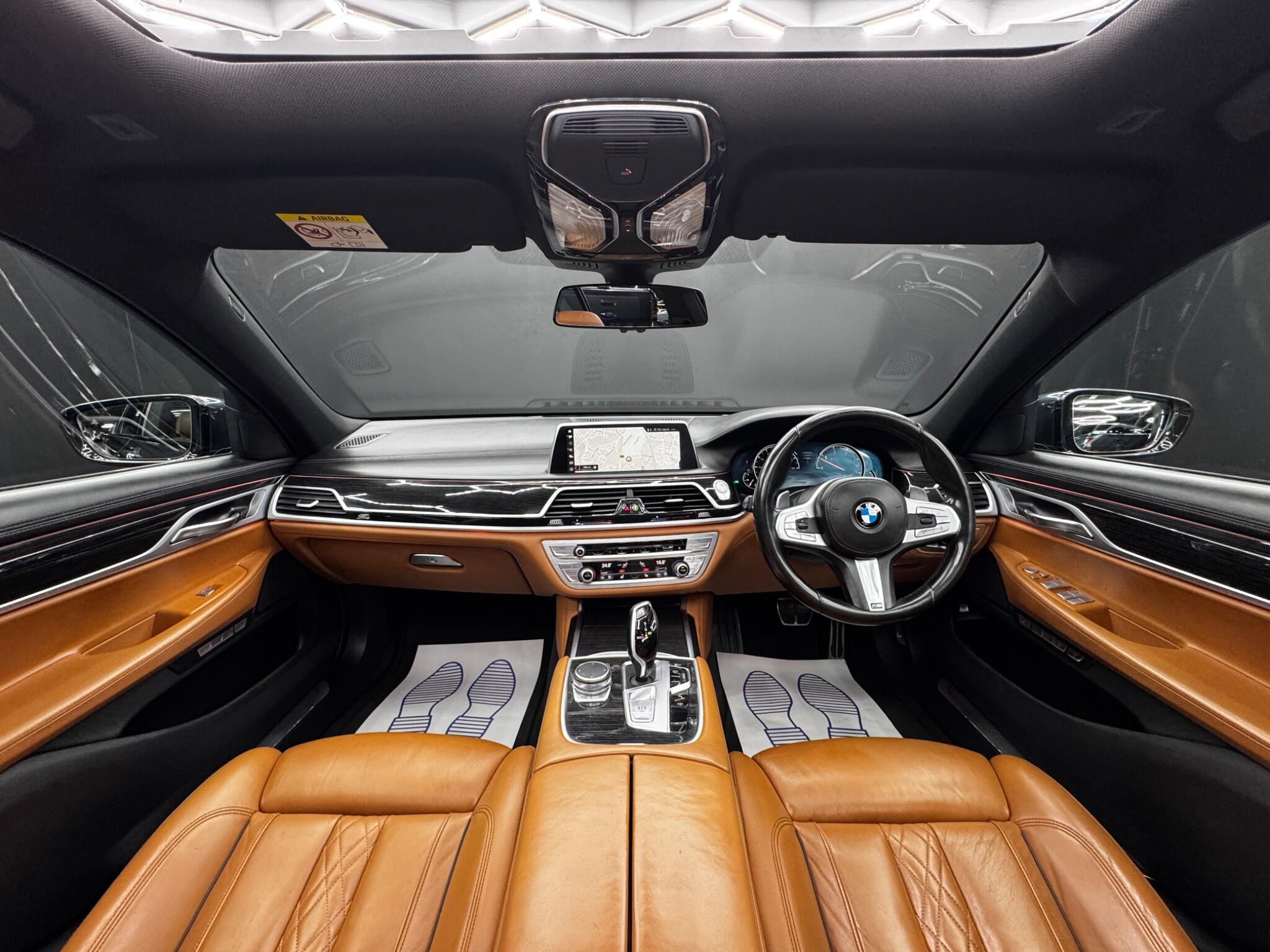 BMW 7 Series - Image 17